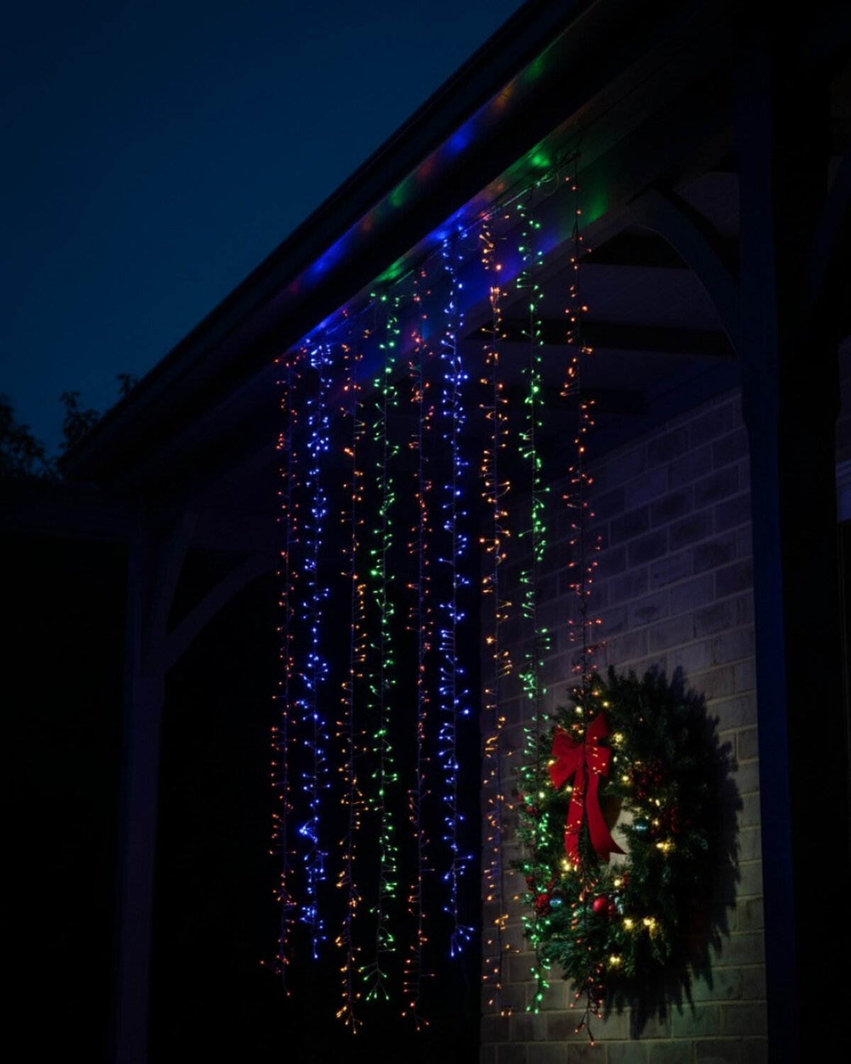 1125 Dual Colour LED Firecracker Cluster Curtain Lights 12 Function | 2.5m — image 3