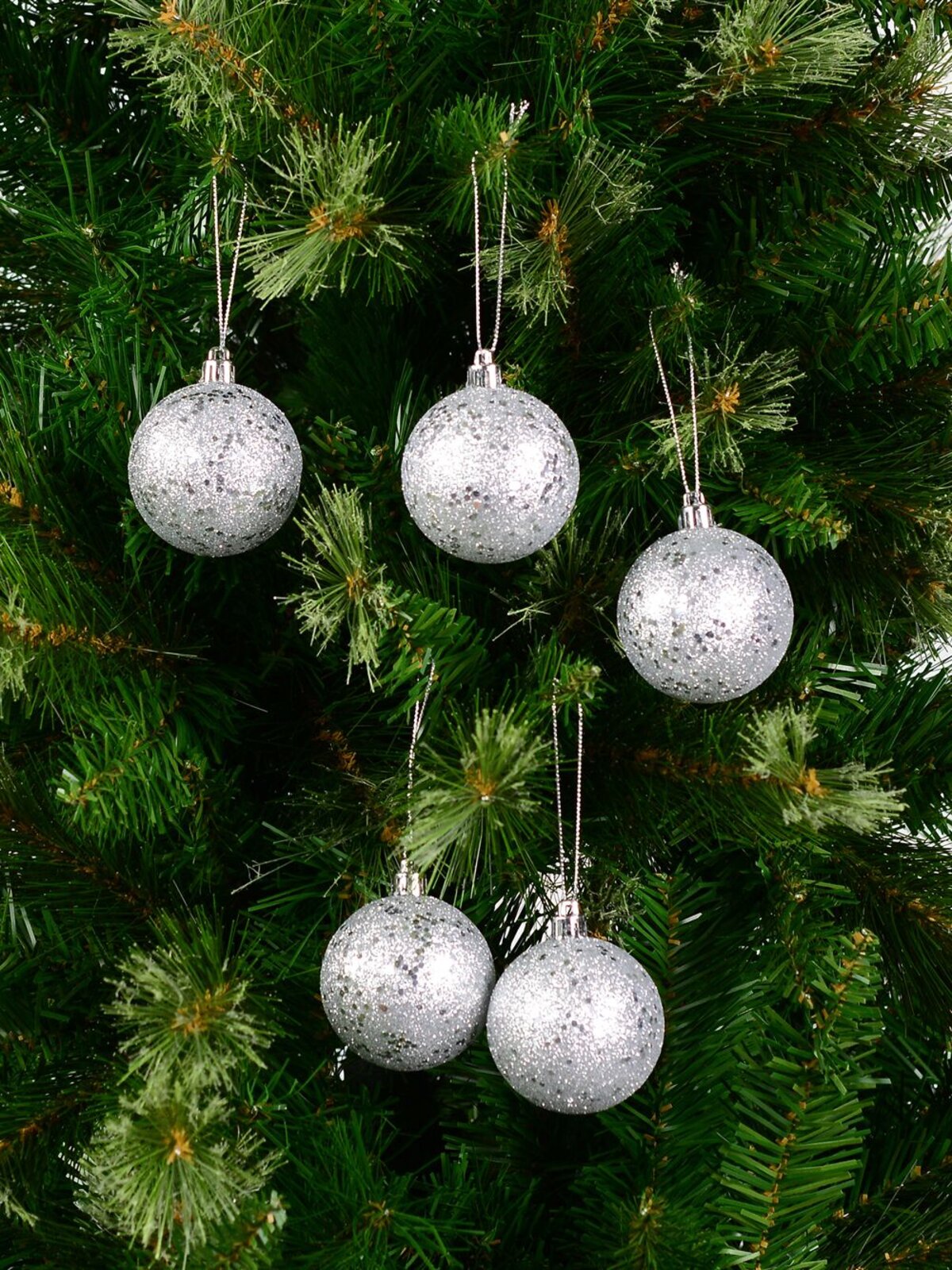 12 x 60mm Silver Metallic Sequins & Glitter Coated Christmas Baubles — image 4