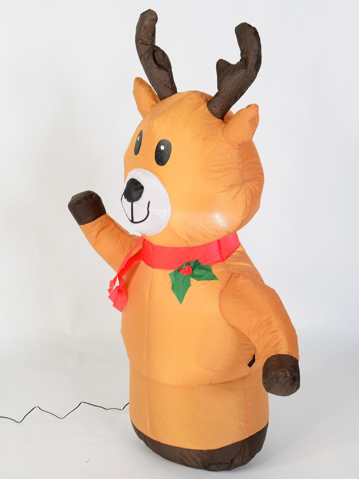 1.2m Waving Illuminated Reindeer Christmas Inflatable — image 4