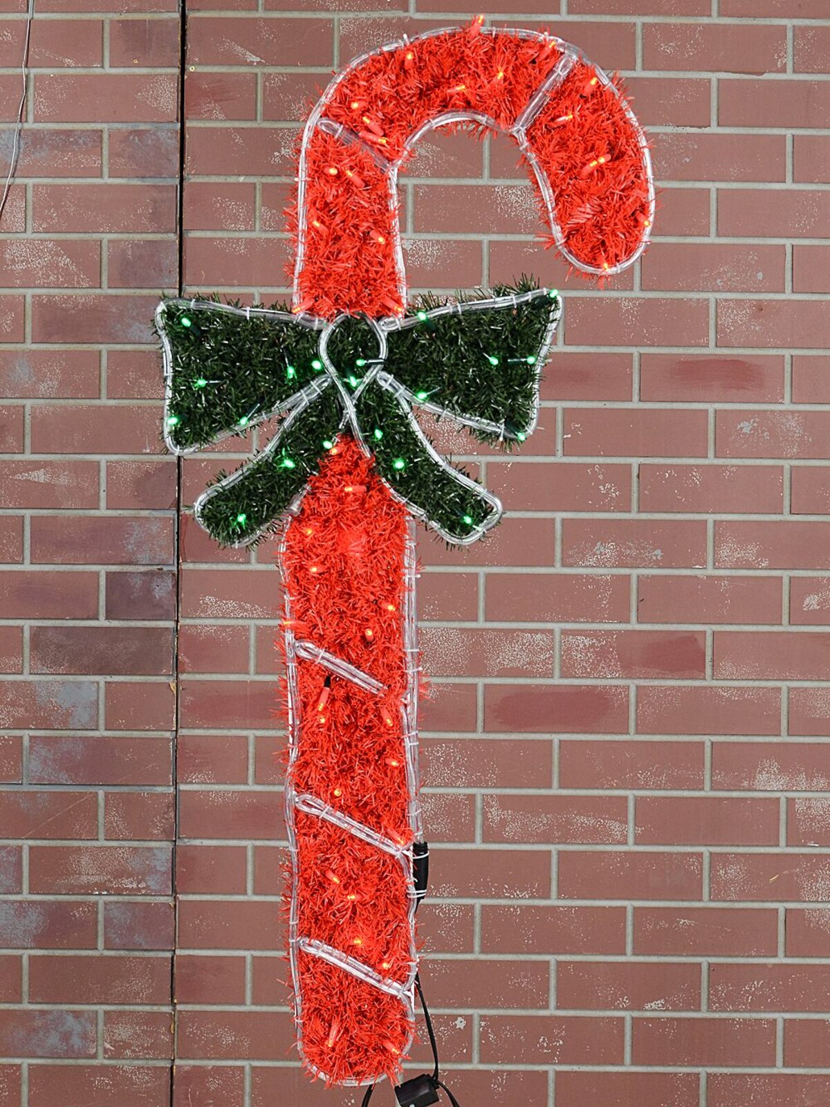 1.3m Tinsel Candy Cane & Bow With Red, Green & Cool White LED  Light Display — image 4