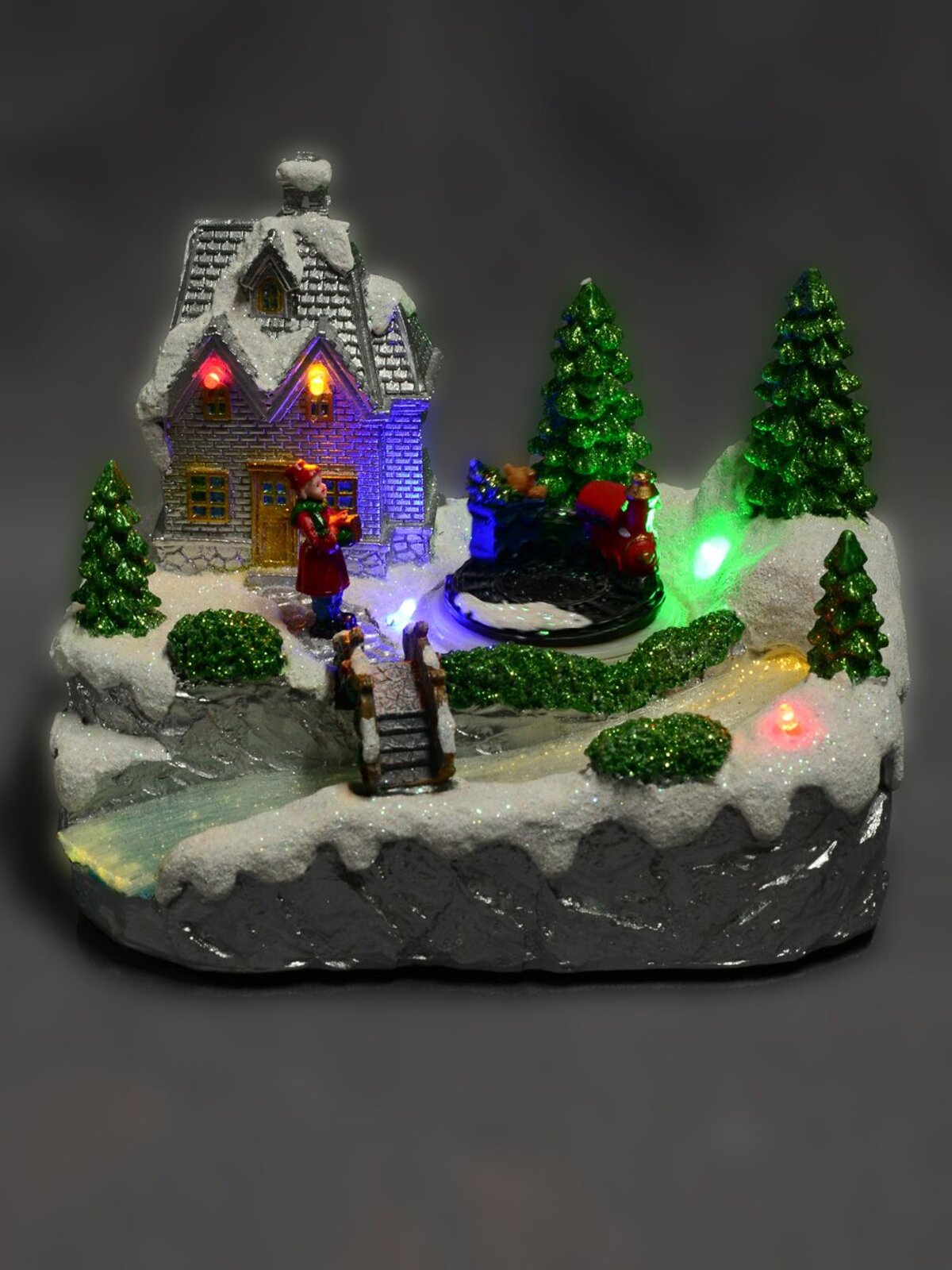 15cm Home By The River & Train Christmas Scene With LED & Fibre Lights — image 3
