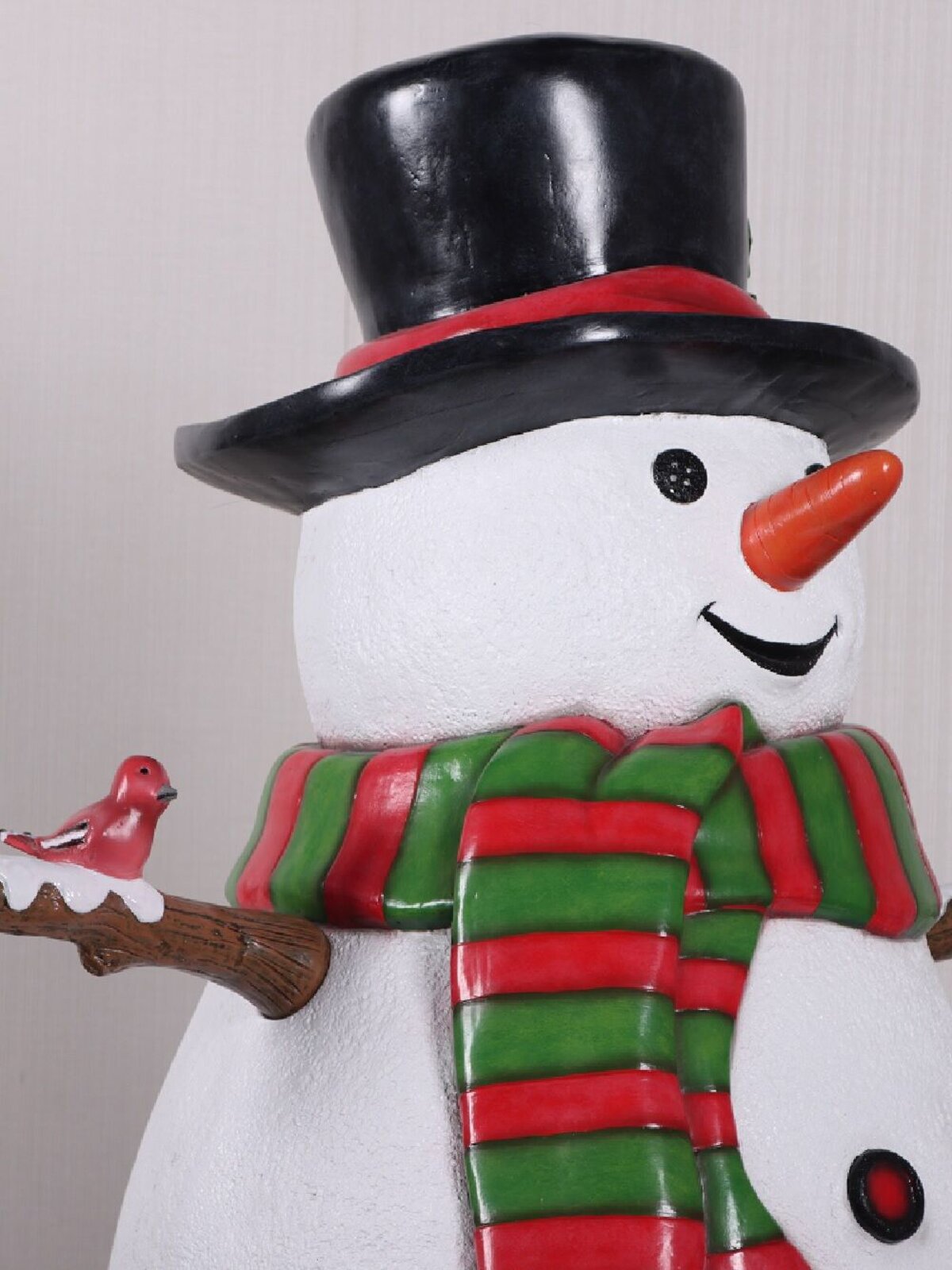 1.5m Snowman With Gifts & Bird Friend Life Size Resin Christmas Ornament — image 7