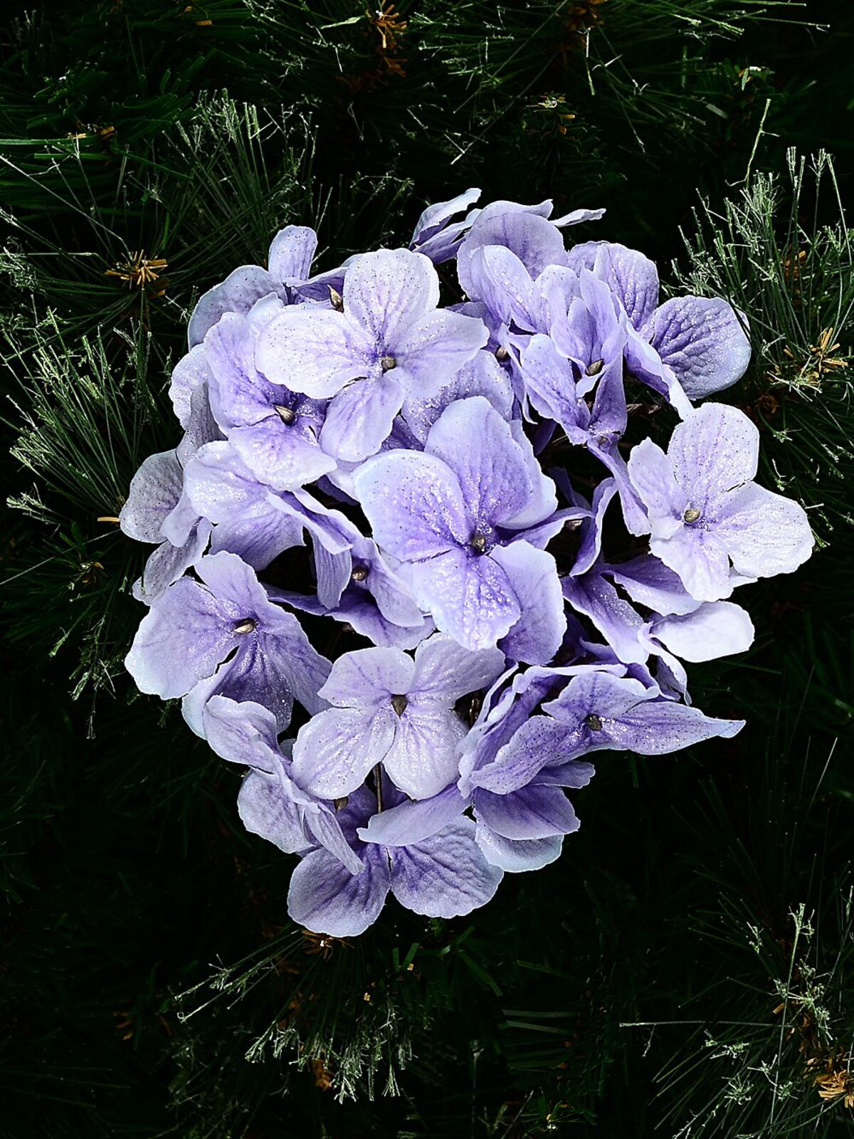 Violet Hydrangea Floret Cluster With Silver Christmas Tree Clip Pick | 15cm — image 2