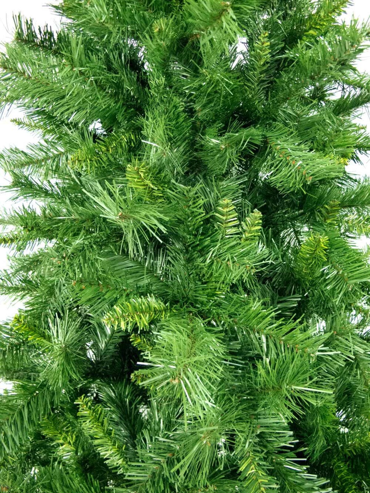 1.8m Eastern Evergreen Artificial Christmas Tree | 717 Tips & Hinged Branches — image 2