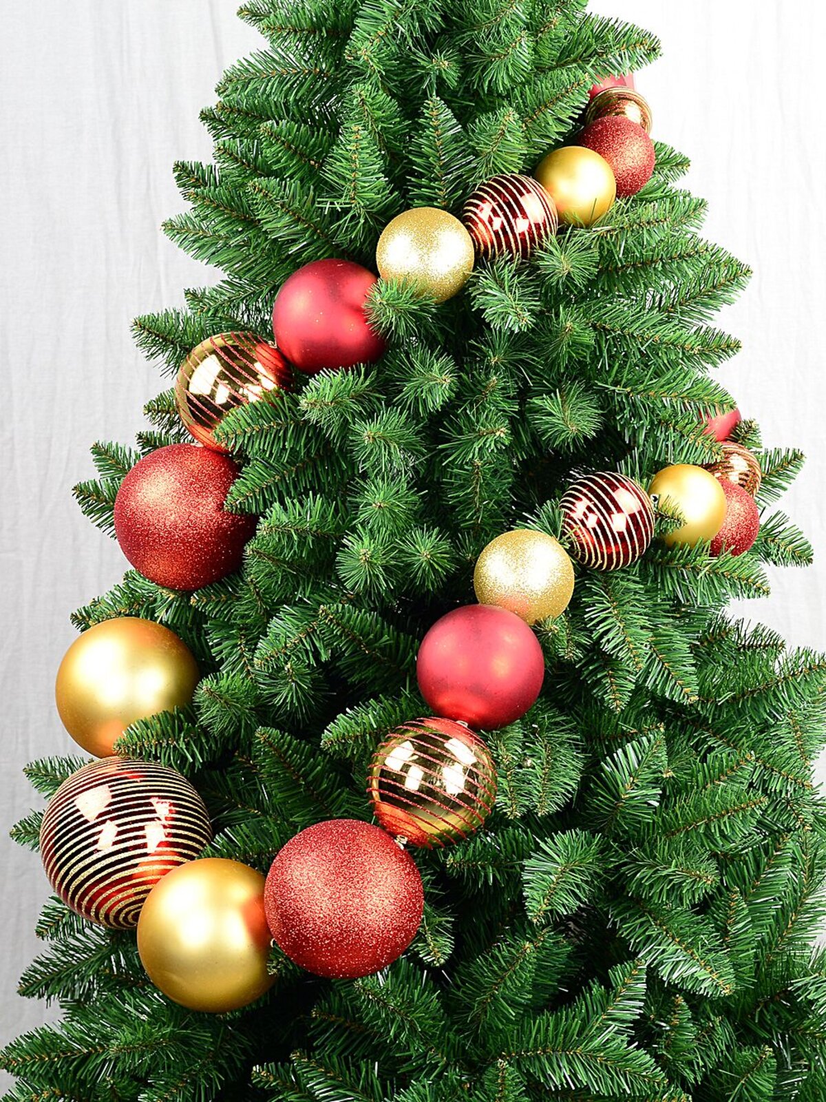 1.8m Red & Gold Glitter Detailed Large Display Bauble Swag Garland — image 5