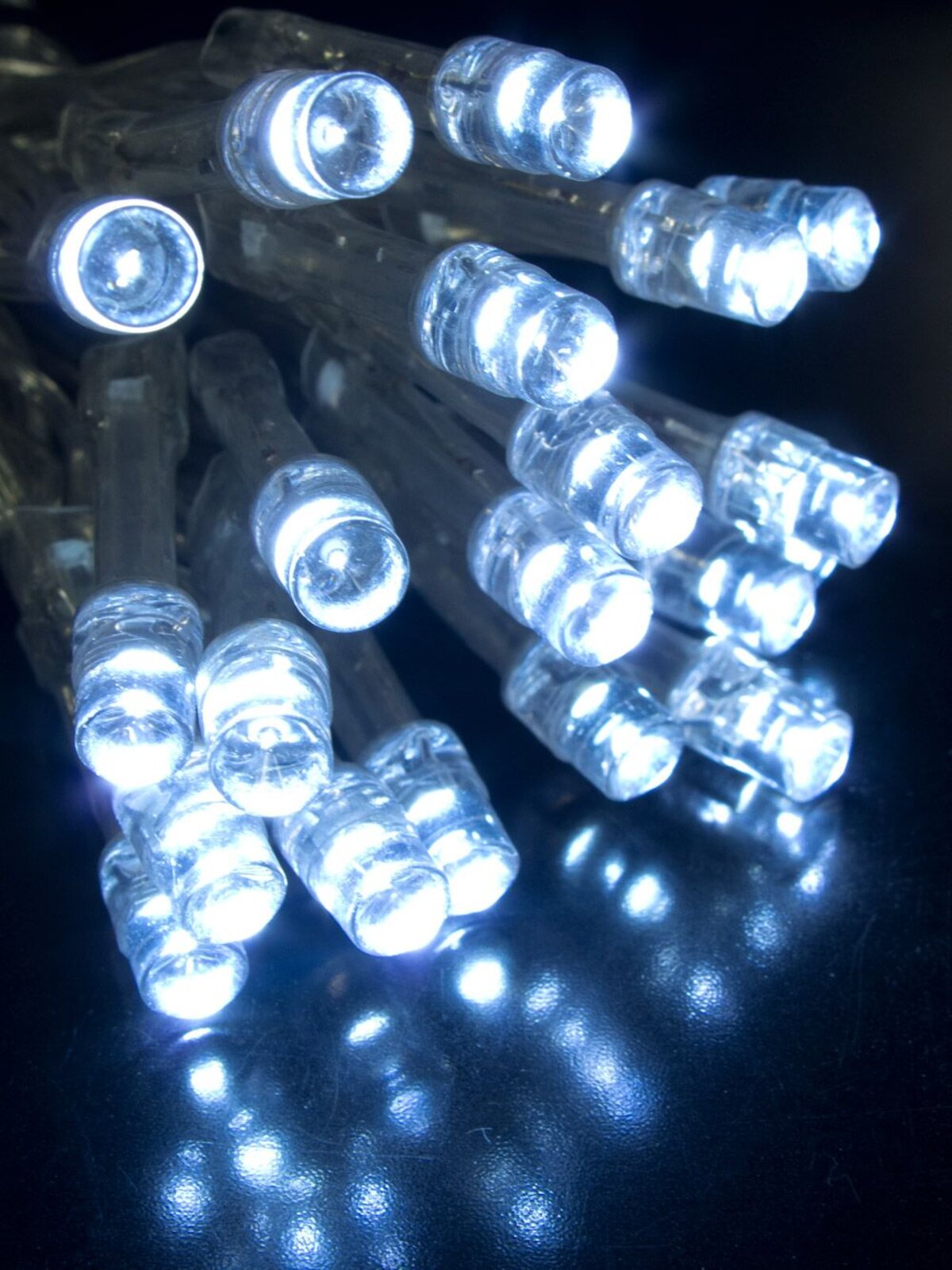 20 Cool White LED Concave Bulb Battery String Lights - 2.4m — image 2