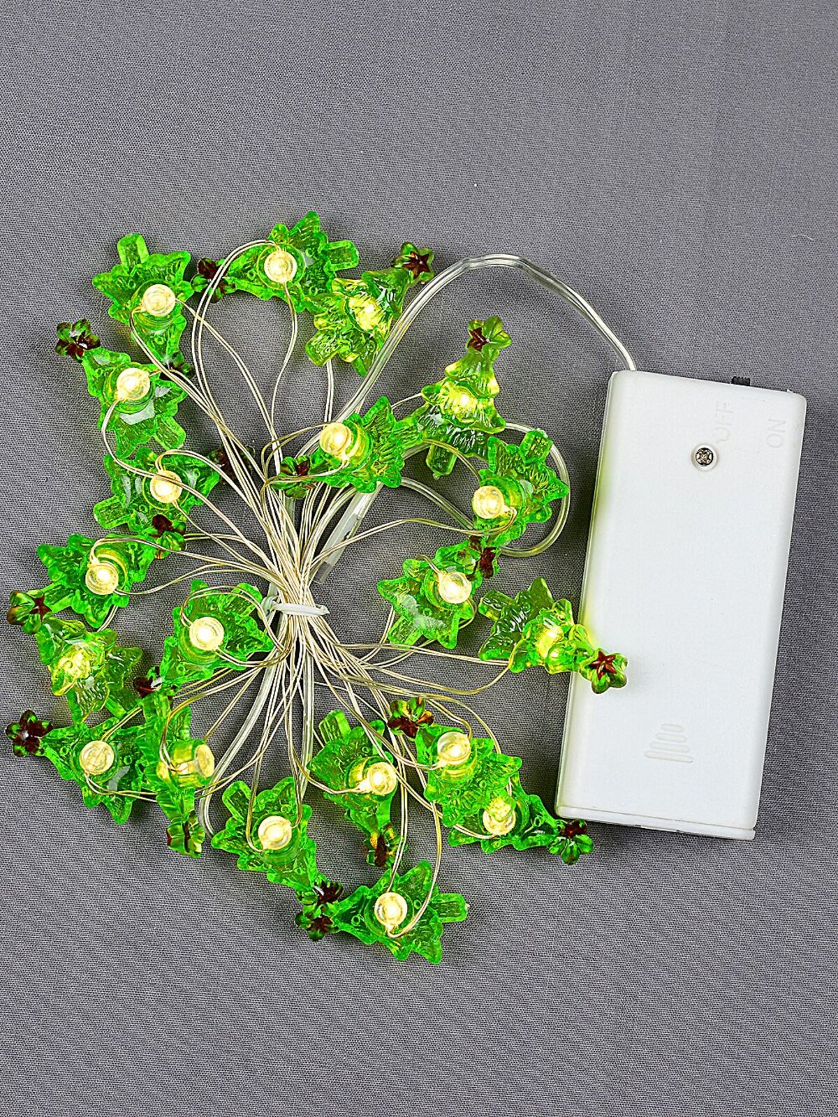 20 Warm White LED Christmas Trees String Fairy Static Battery Lights | 2m — image 3