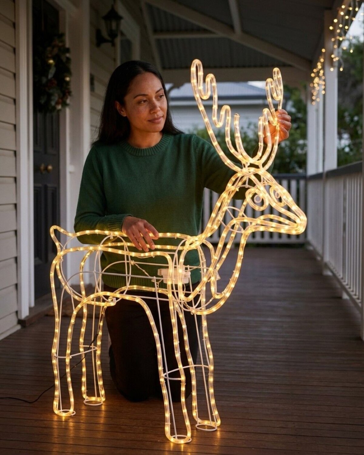 1.1m Outdoor 3D Moving Head Standing Reindeer LED Rope Light Display — image 3