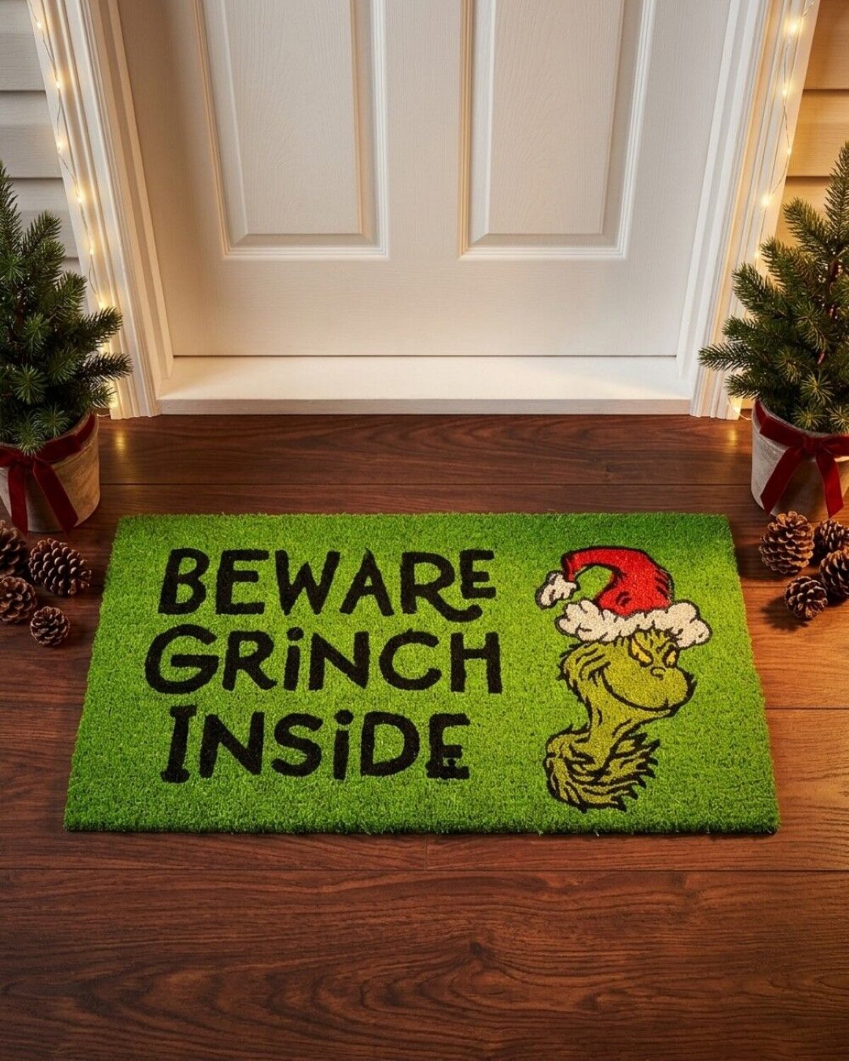 Dr. Seuss The Grinch Doormat | 75cm Beware Grinch Inside Entryway Mat — image 4