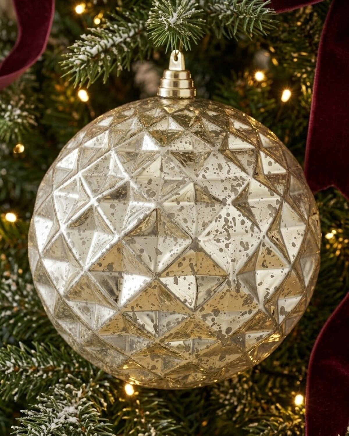 Champagne Mercury Majestic Diamond Textured Large Display Bauble | 20cm — image 2