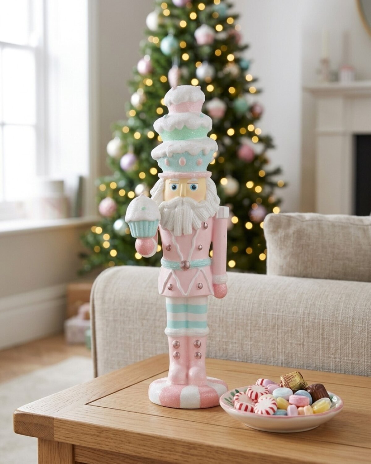 25cm Christmas Sweets & Cupcakes La Patissier Santa Resin Figurine — image 4