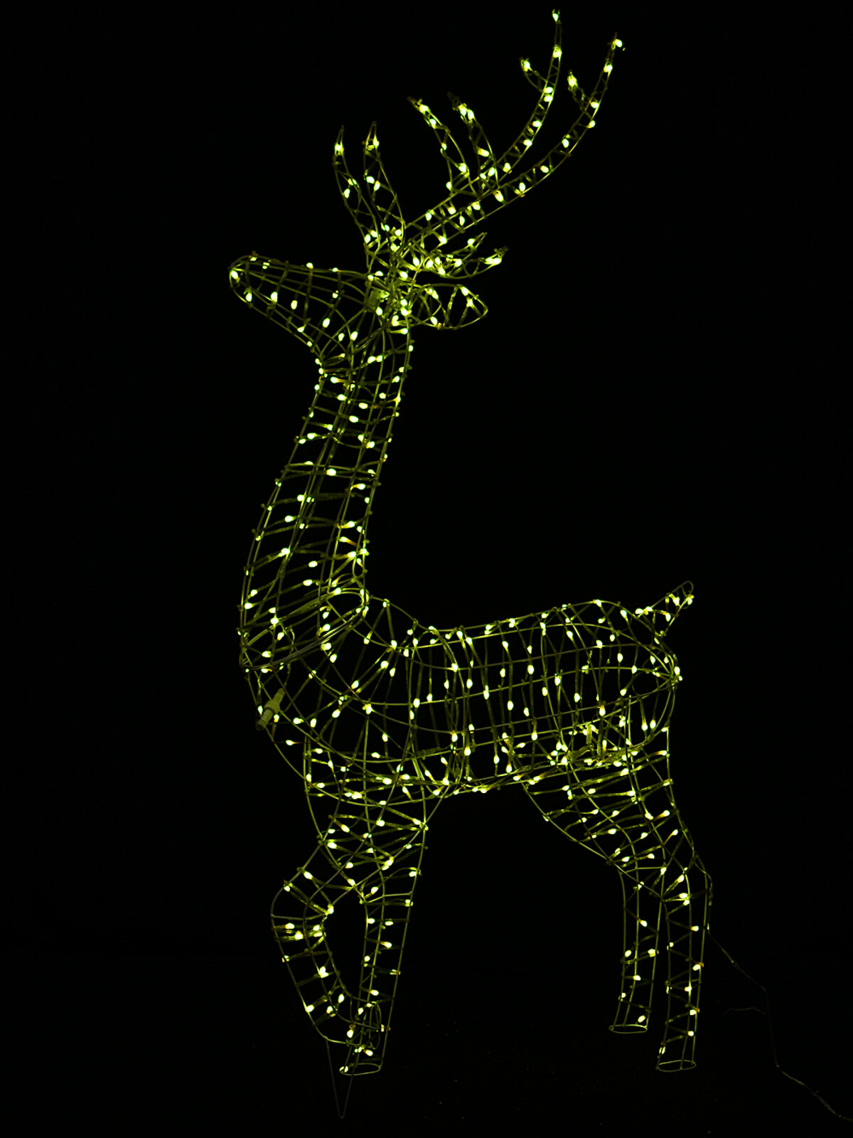 1.5m Rainbow Reindeer 3D Smart LED Outdoor Christmas Motif | 17 Sequences — image 6