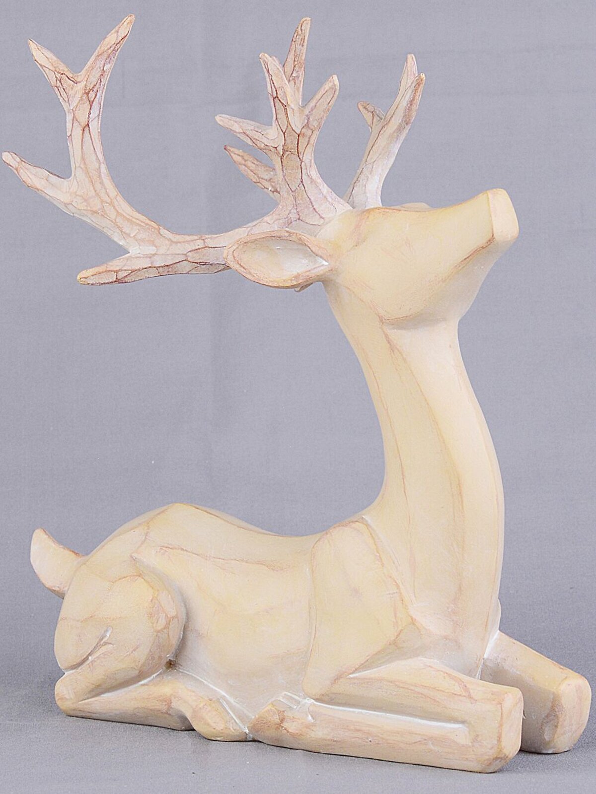 21cm Carved Wood Style Sitting Reindeer Resin Figurine — image 5