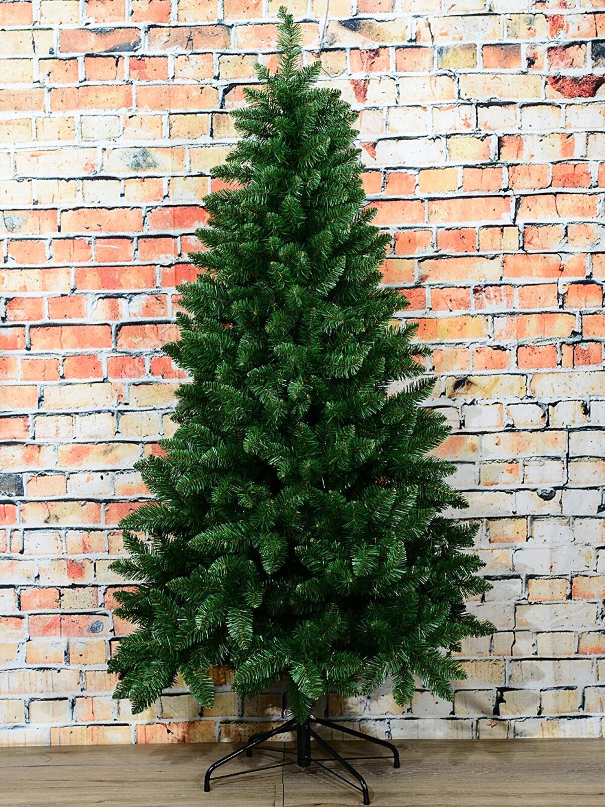 2.3m Norwegian Rjukan Fir Christmas Tree | 1472 Tips & Hinged Branches — image 2