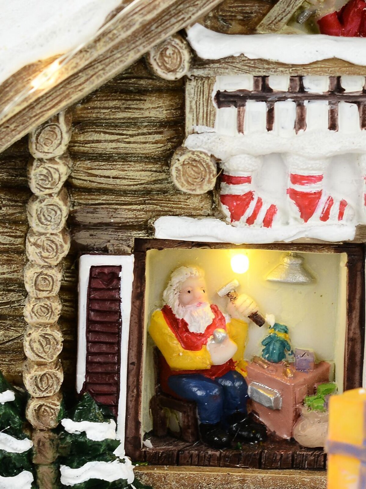 24cm Santa Workshop Illuminated & Animated Battery Christmas Village Scene — image 7