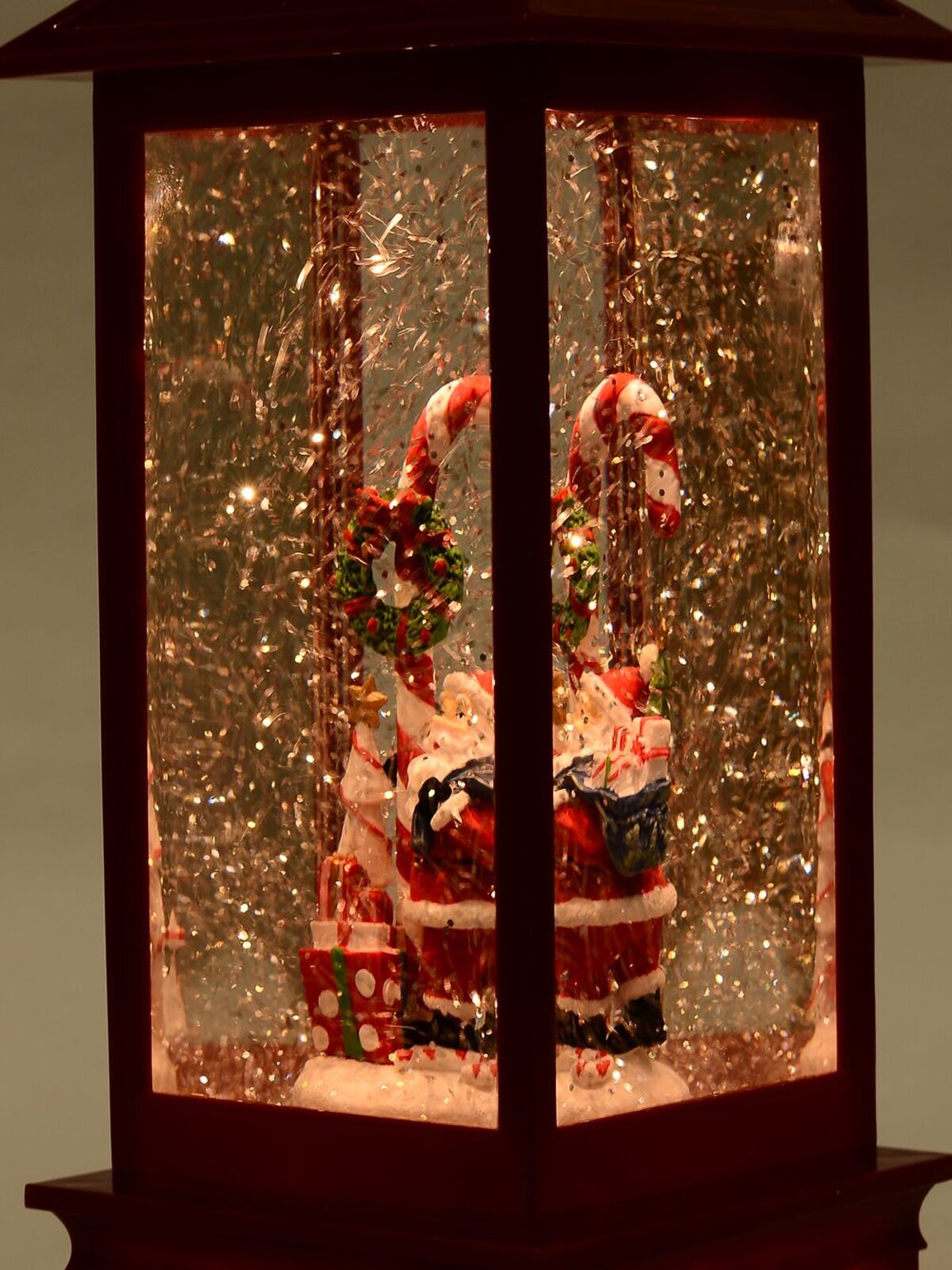 28cm Santa & Candy Cane Farmhouse Snow Globe Lantern — image 6