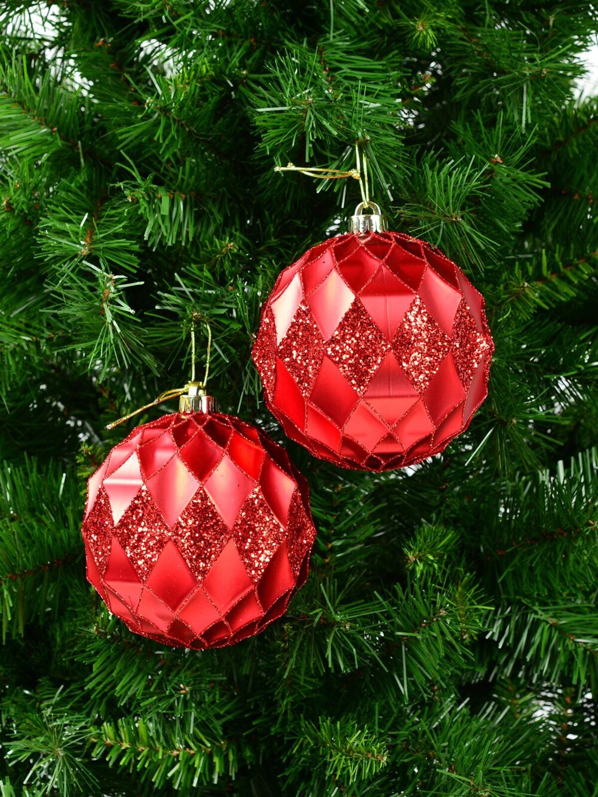 2x Dynamic Red Grand Diamond Textured Glitter Baubles | 15cm — image 5