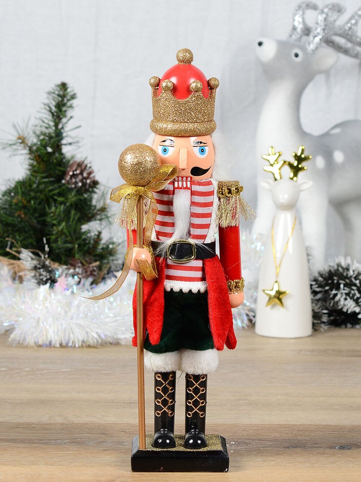 38cm Classic Christmas Nutcracker With Ball Staff Ornament — image 2