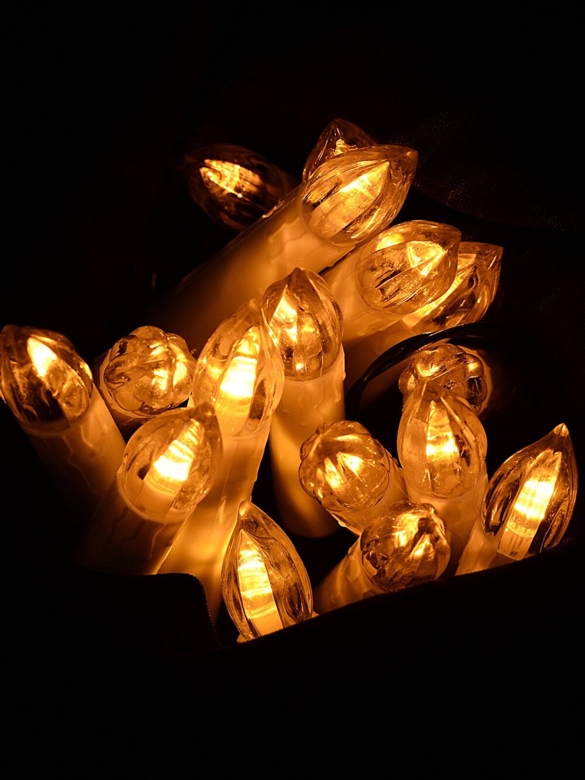 50 Warm White LED Static Flame White Christmas Candles With Clips | 4m — image 3