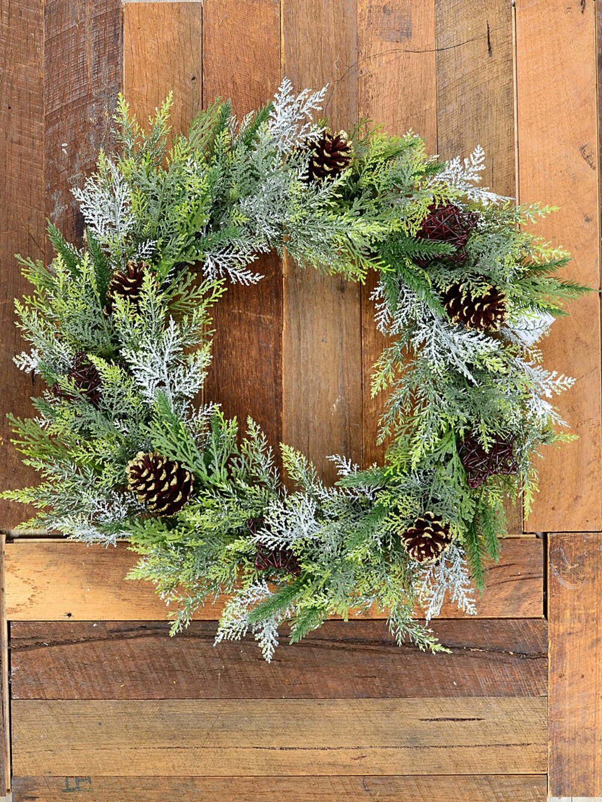 60cm Woodland Christmas Wreath With Tasmanian Cedar & Glitter Pinecones — image 5