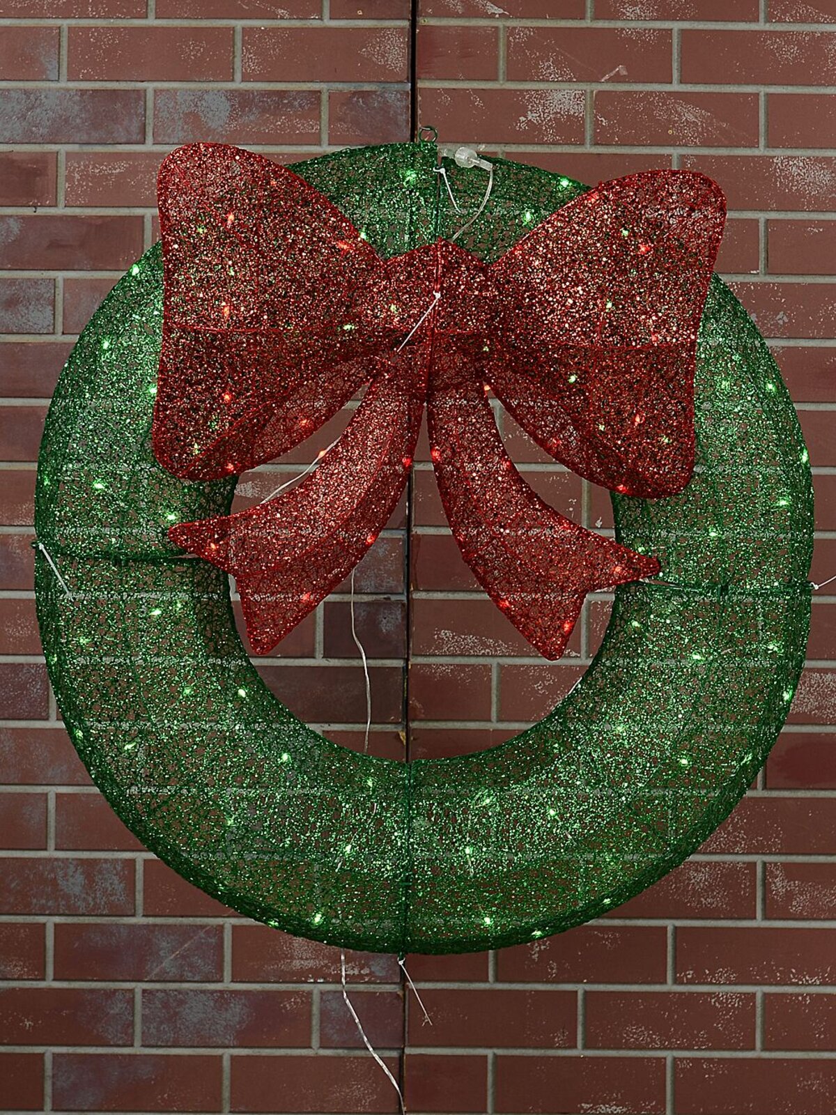 92cm Green & Red With Twinkle LED Mesh Wreath & Bow Light Display — image 5