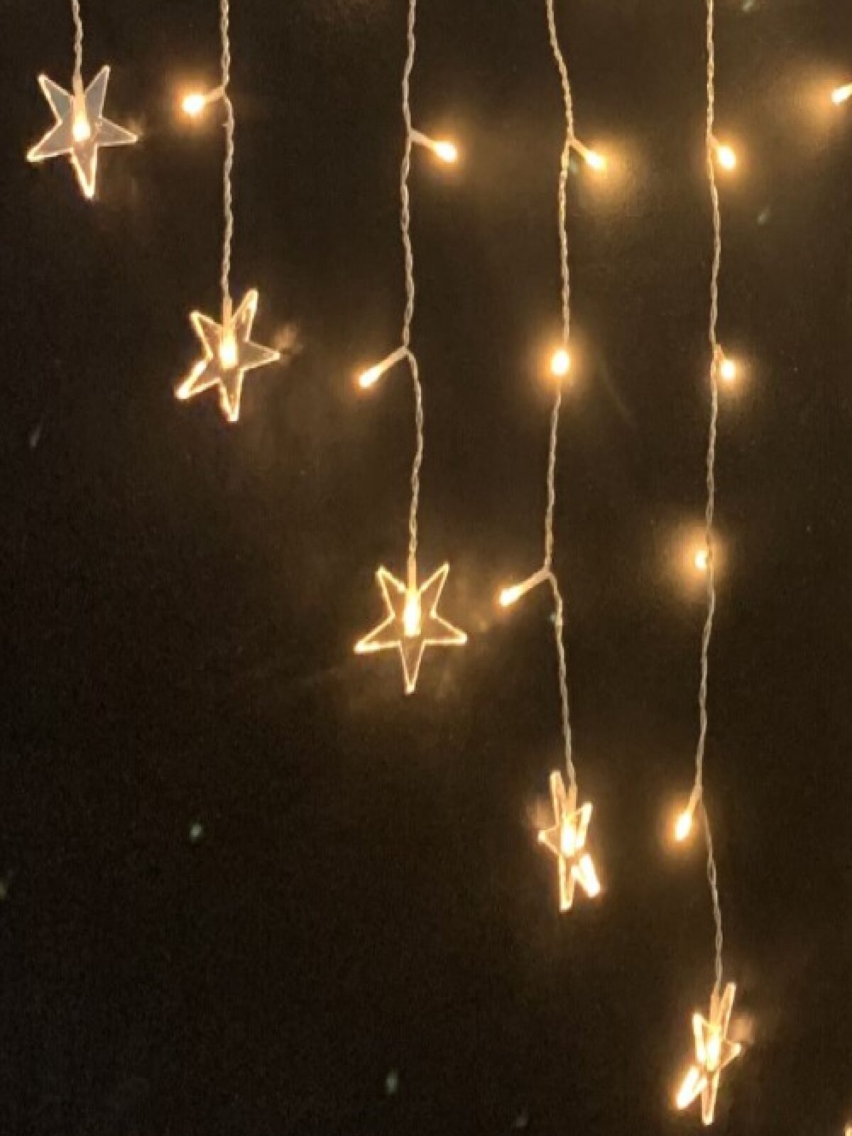 98 Warm White LED V-Shape Star Curtain Fairy Lights 8 Function | 1.5m — image 2