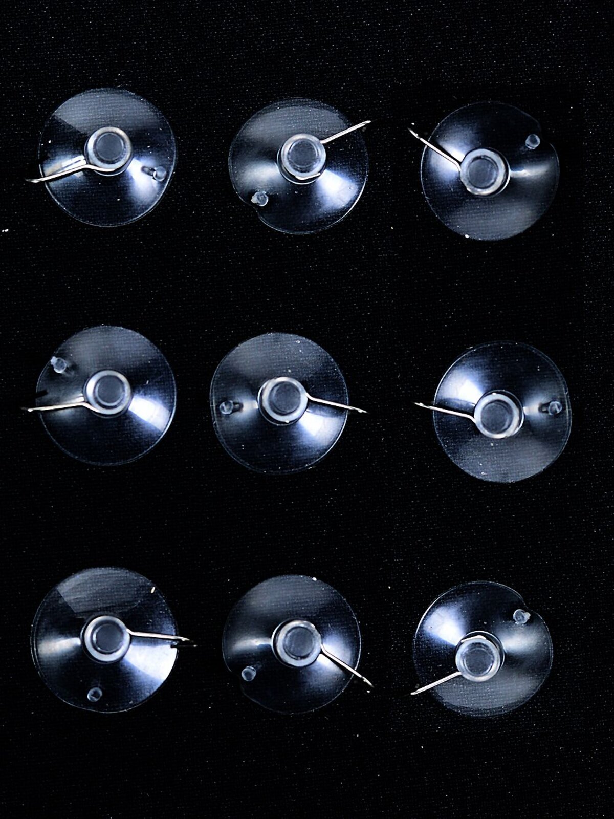 9x Reusable Small Window Suction Cups With Metal Hooks | 22mm — image 2