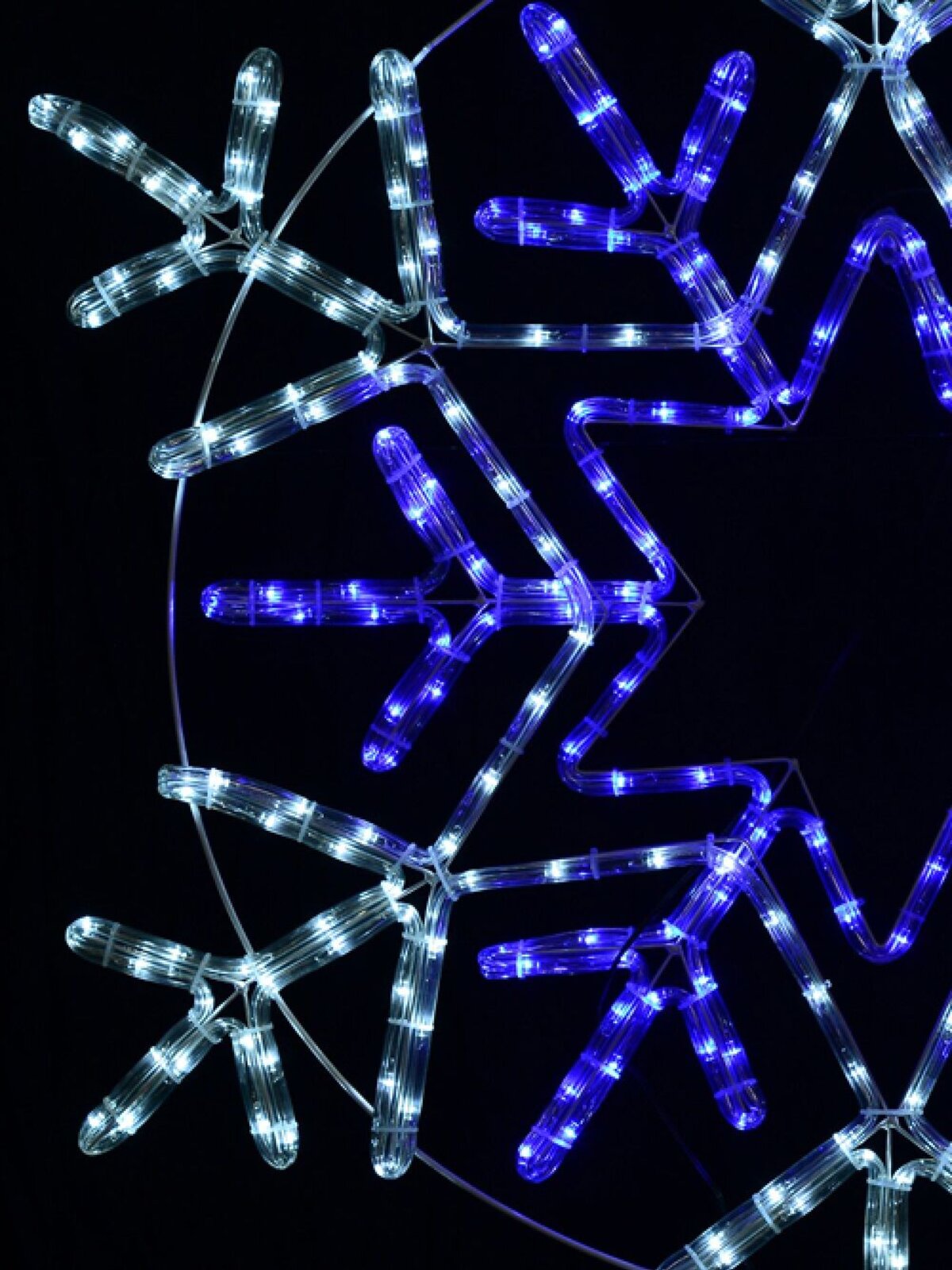 Blue & Cool White LED Radiating Snowflake Rope Light Silhouette - 1m — image 3