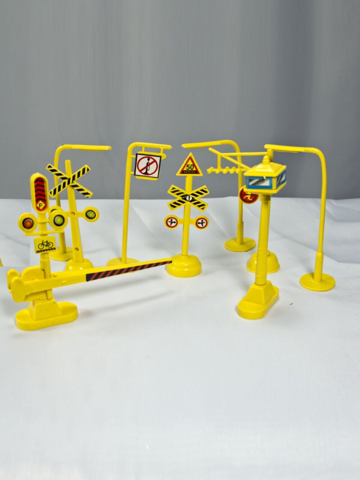 Christmas Special Train Set - 40 Piece — image 7