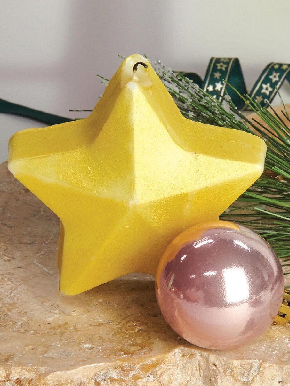 Craft Maker Soy Candle Making Kit | DIY Christmas Tree & Star Designs — image 6