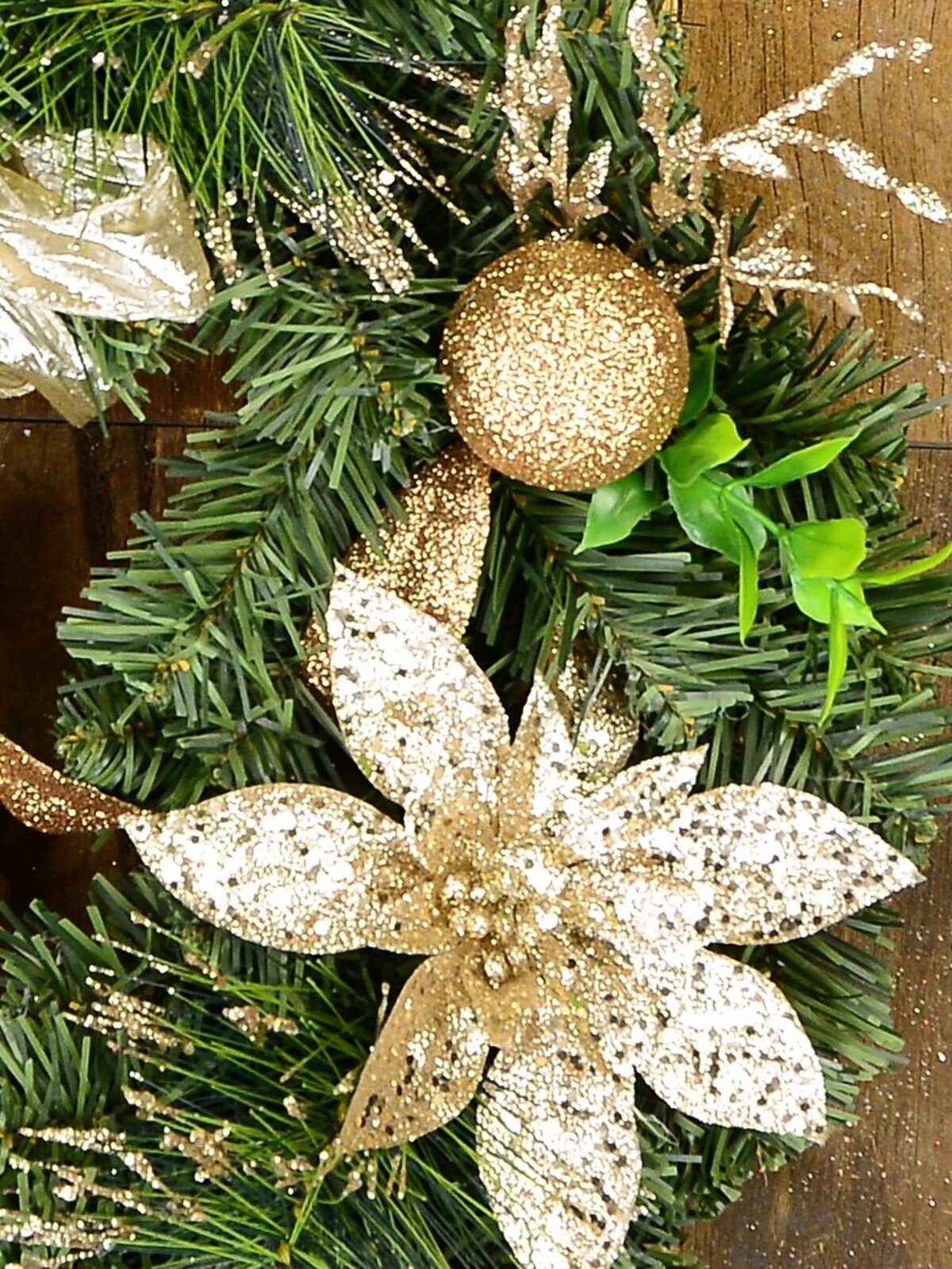 Decorated Gold & Champagne Mixed Foliage & Floral Pine Wreath - 40cm — image 3