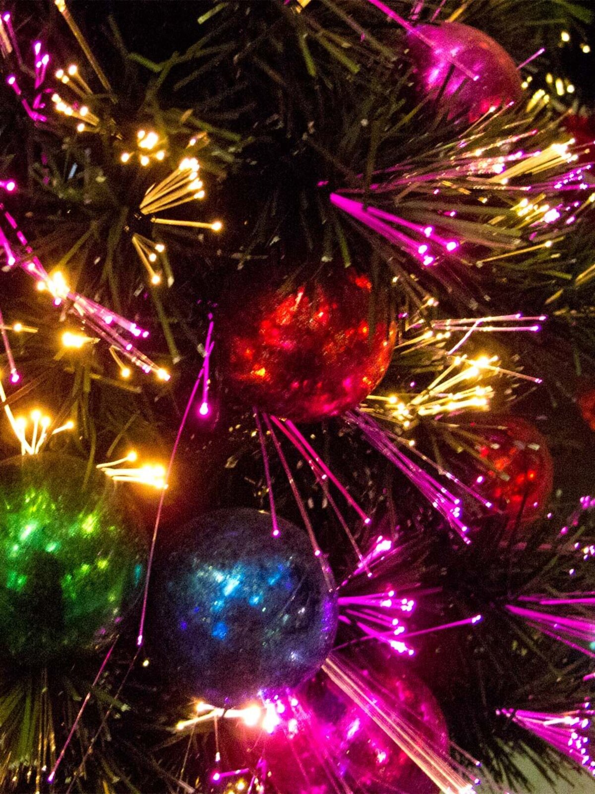 Fibre Optic Trees - With Bauble Decorations - 1.2m — image 4