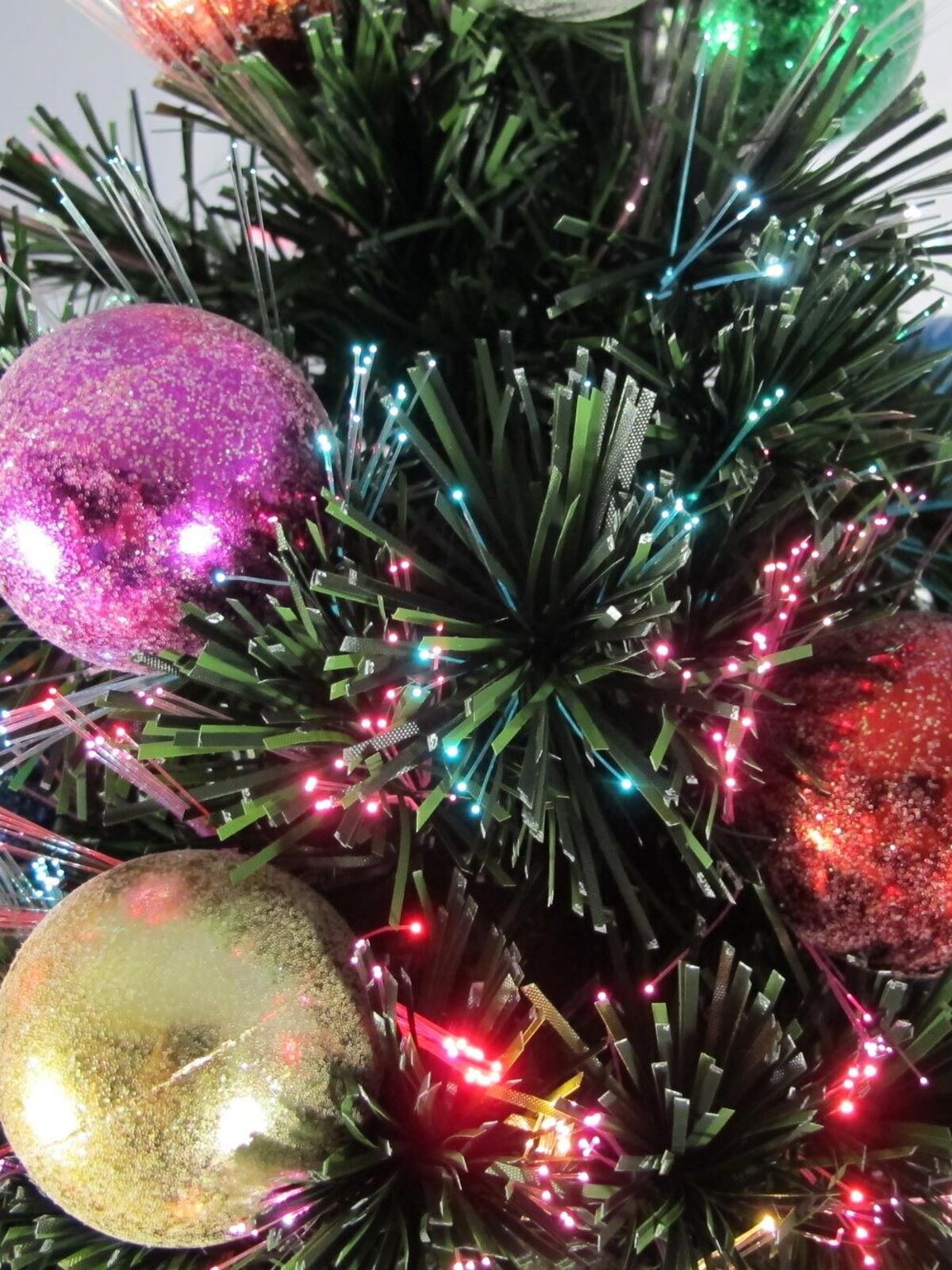 Fibre Optic Trees - With Bauble Decorations - 1.2m — image 9