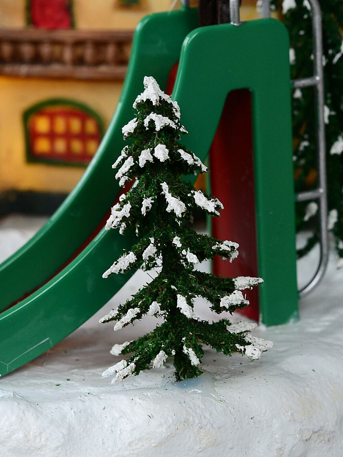 Fun Slide & Merry-Go-Round At Santa's Workshop Christmas Village Scene - 23cm — image 6