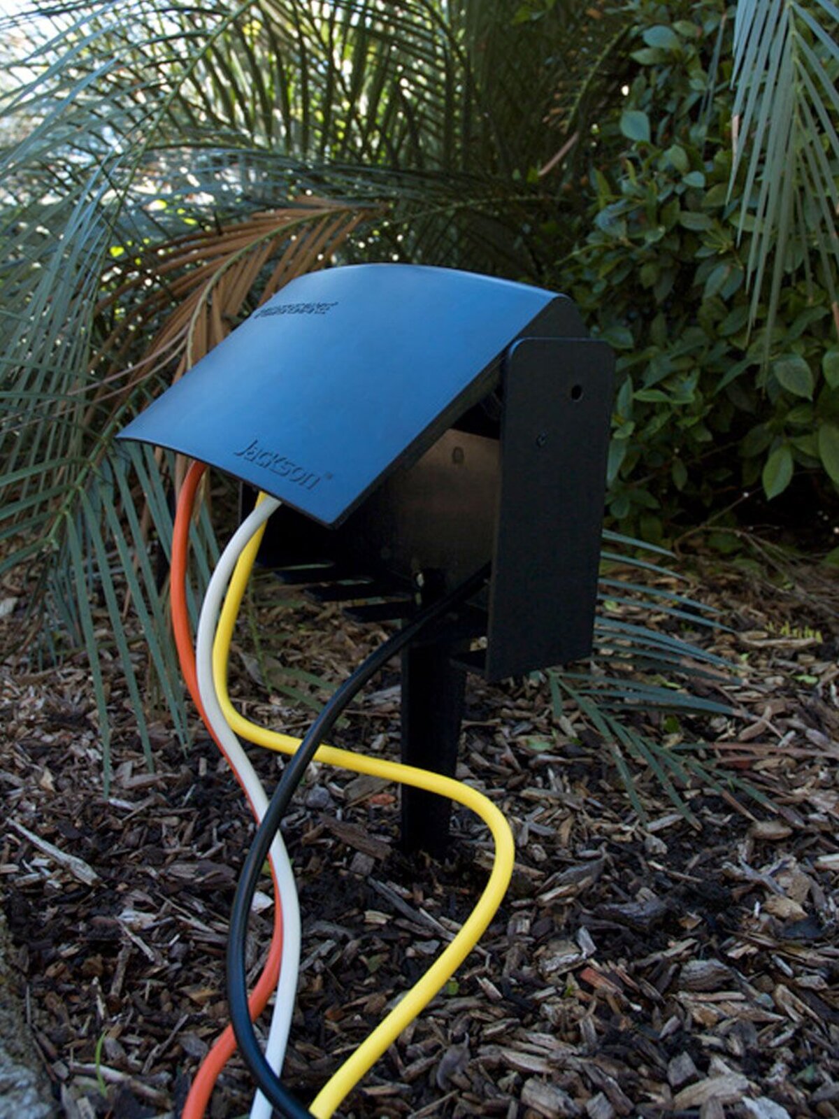 Ground Or Wall Mountable Outdoor Powerstake With Three Outlets - 40cm — image 5
