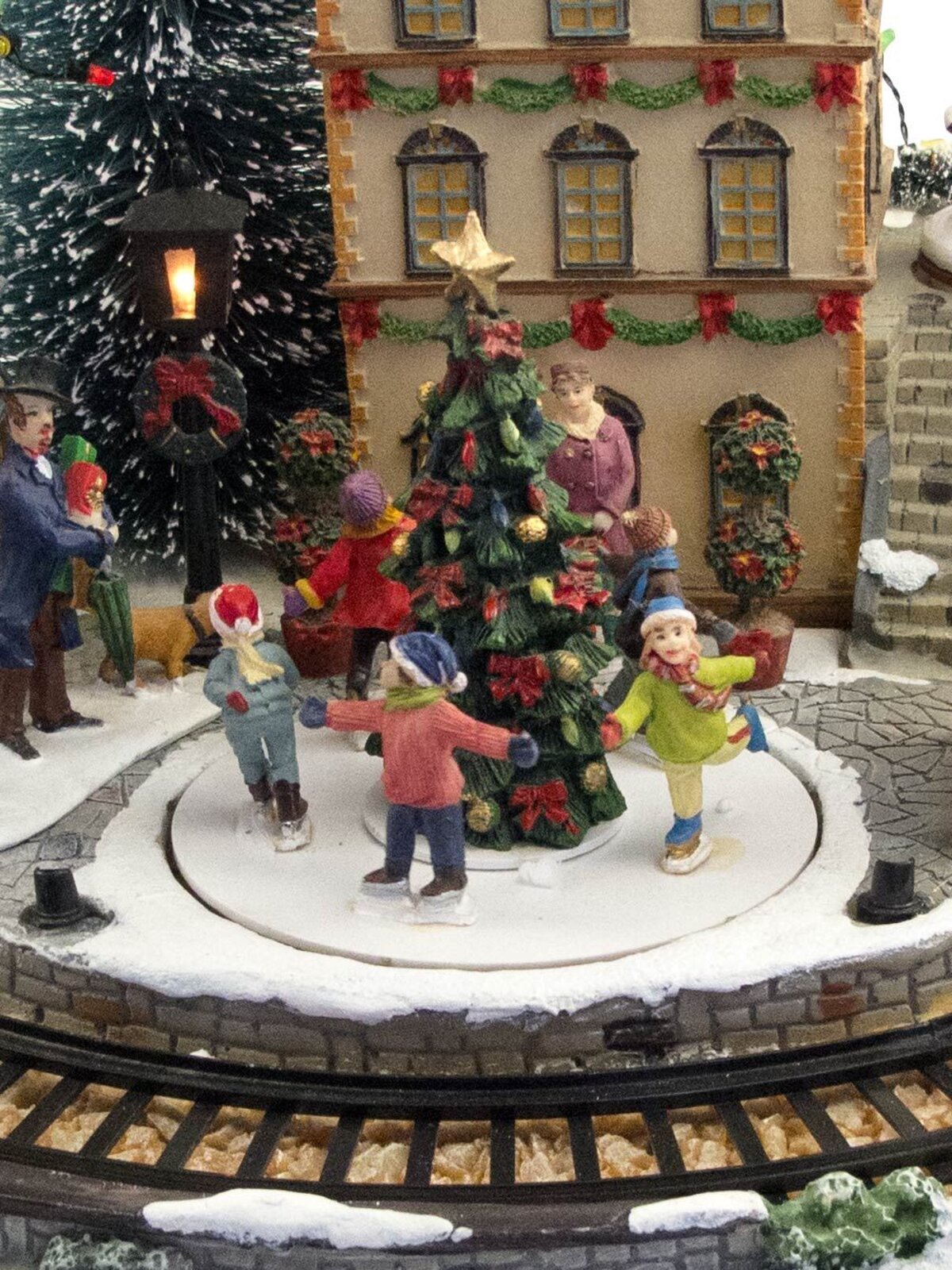 Illuminated, Animated & Musical Grand Station Village Scene Ornament - 40cm — image 4