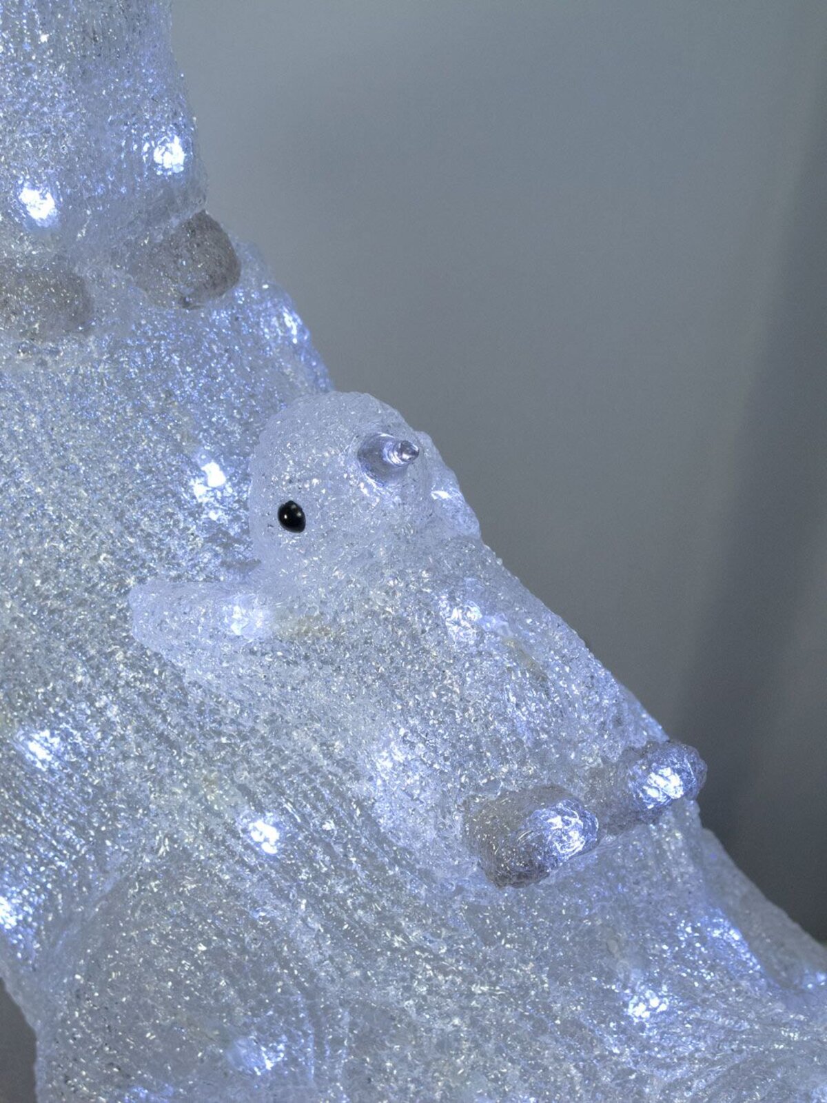 LED Acrylic Polar Bear With Two Penguins Ornament - 45cm — image 4