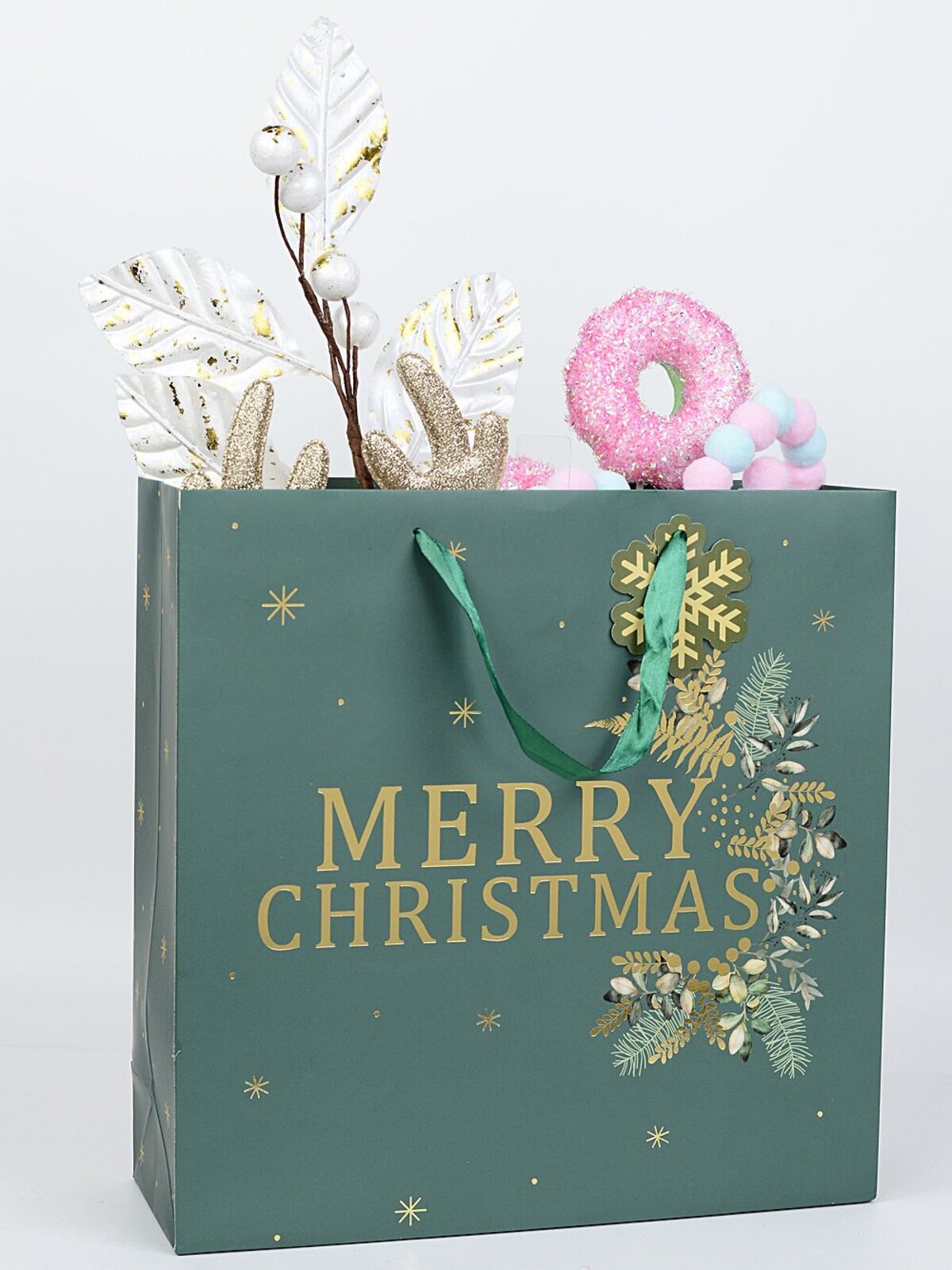 Medium Green Merry Christmas & Foliage Gift Bag With Gold Foil | 25cm — image 2