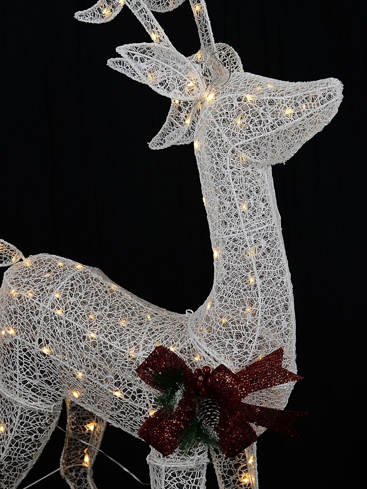 Outdoor 3D Warm White Dynamic Mesh Reindeer Family LED Display Set | 1.6m — image 5