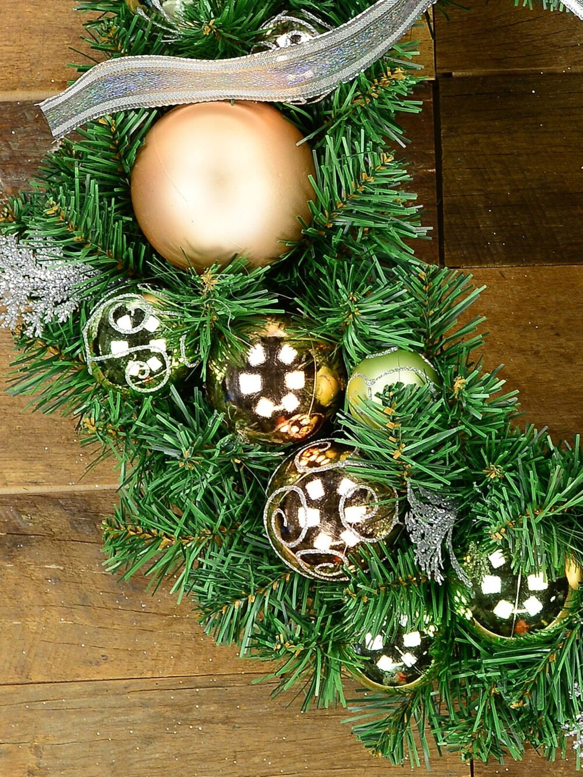 Pre-Decorated Antique Mint & Antique Rose Baubles Pine Wreath - 44cm