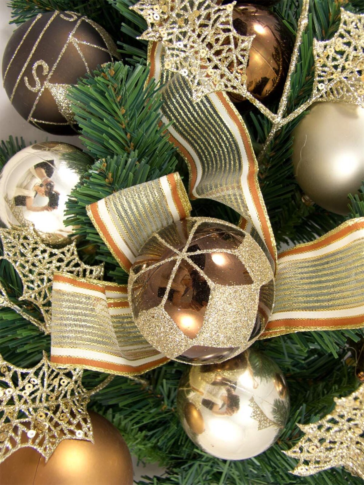 Pre-Decorated Chocolate, Copper & Champagne Bauble & Pine Teardrop - 60cm