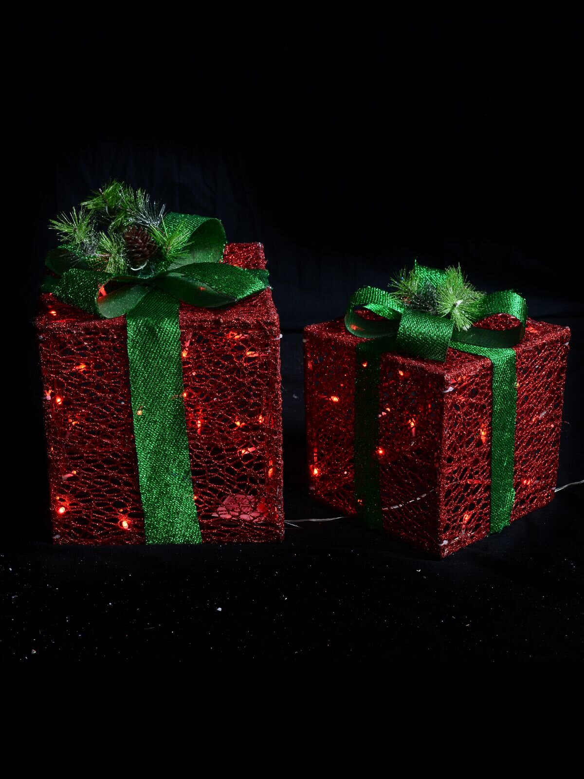 Red Glitter Mesh 3D Gift Box LED Display Set | 25cm & 20cm — image 3