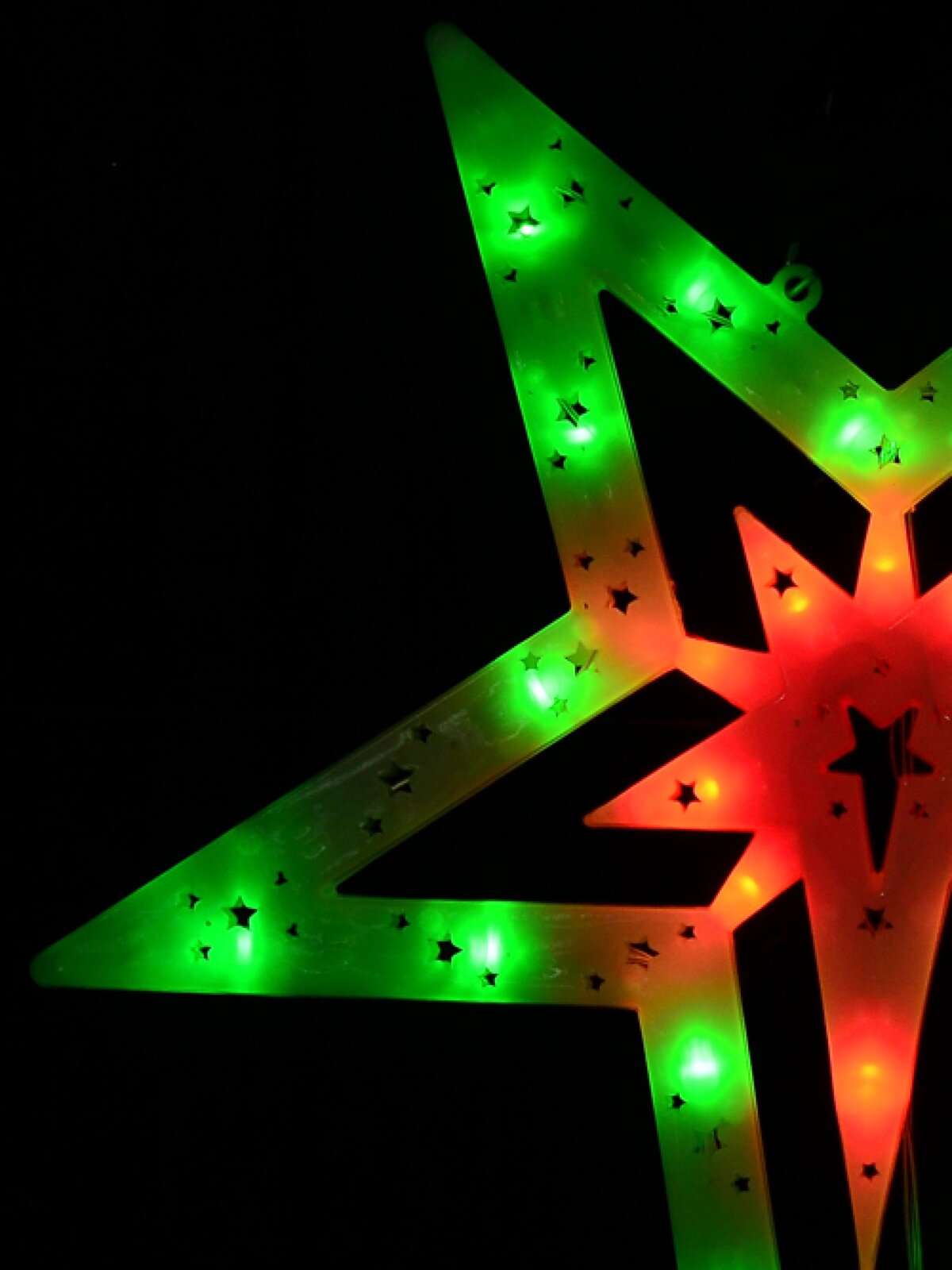 Red & Green LED 5-Point Star Of Bethlehem Light Display Silhouette - 57cm — image 4