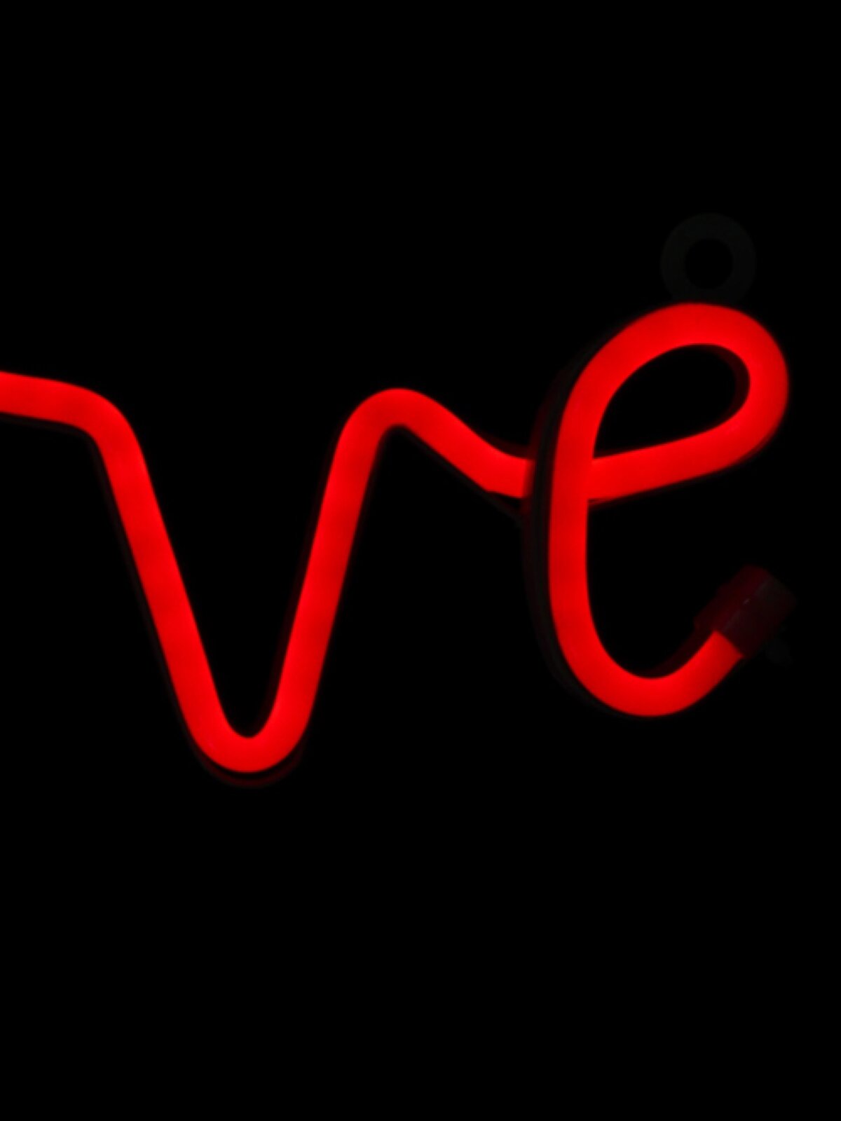 Red Love Flat Neon Flex Rope Light Display - 30cm — image 3