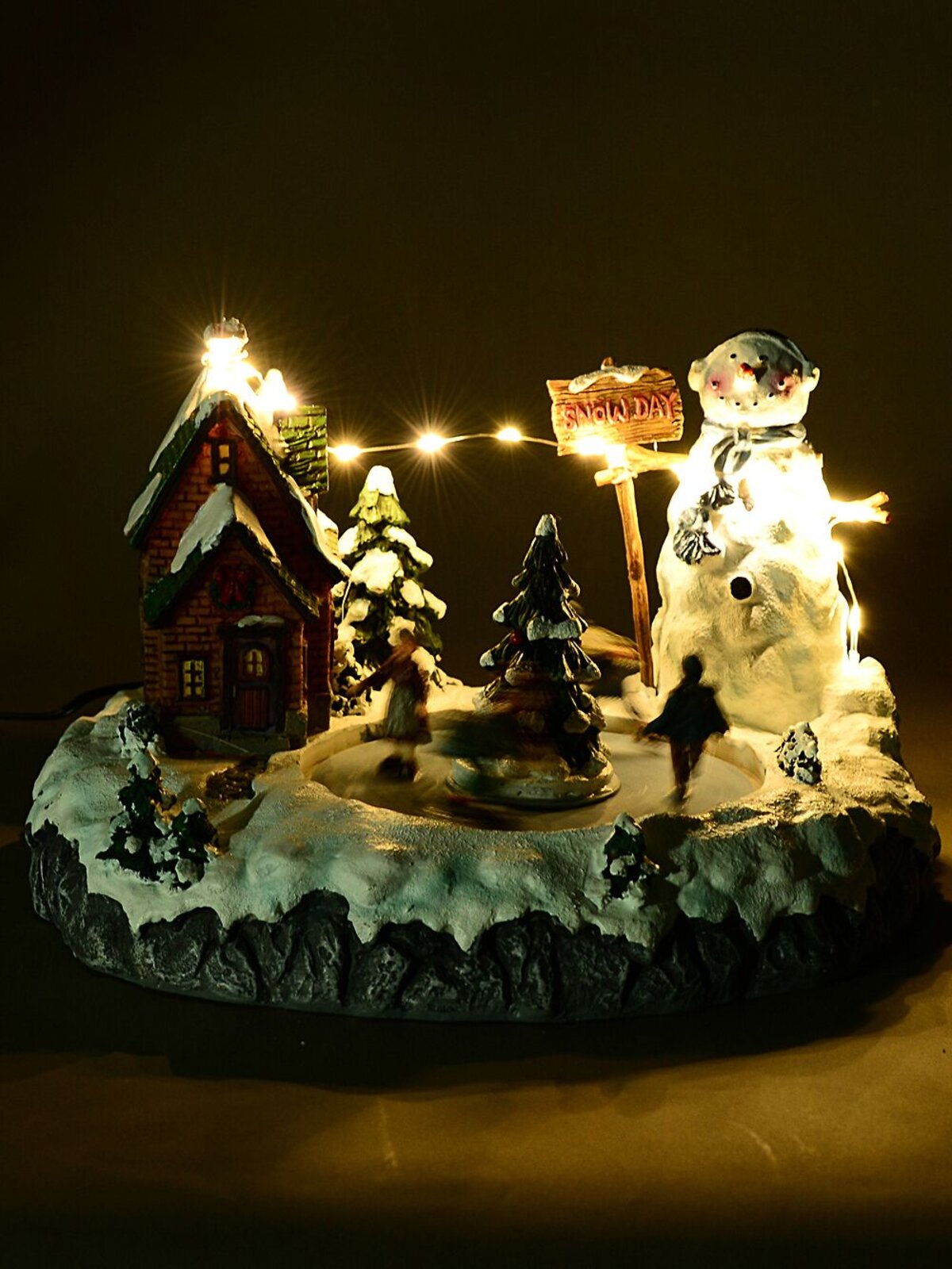 Snow Day! Skating Around A Frozen Pond Christmas Village Scene - 26cm — image 3