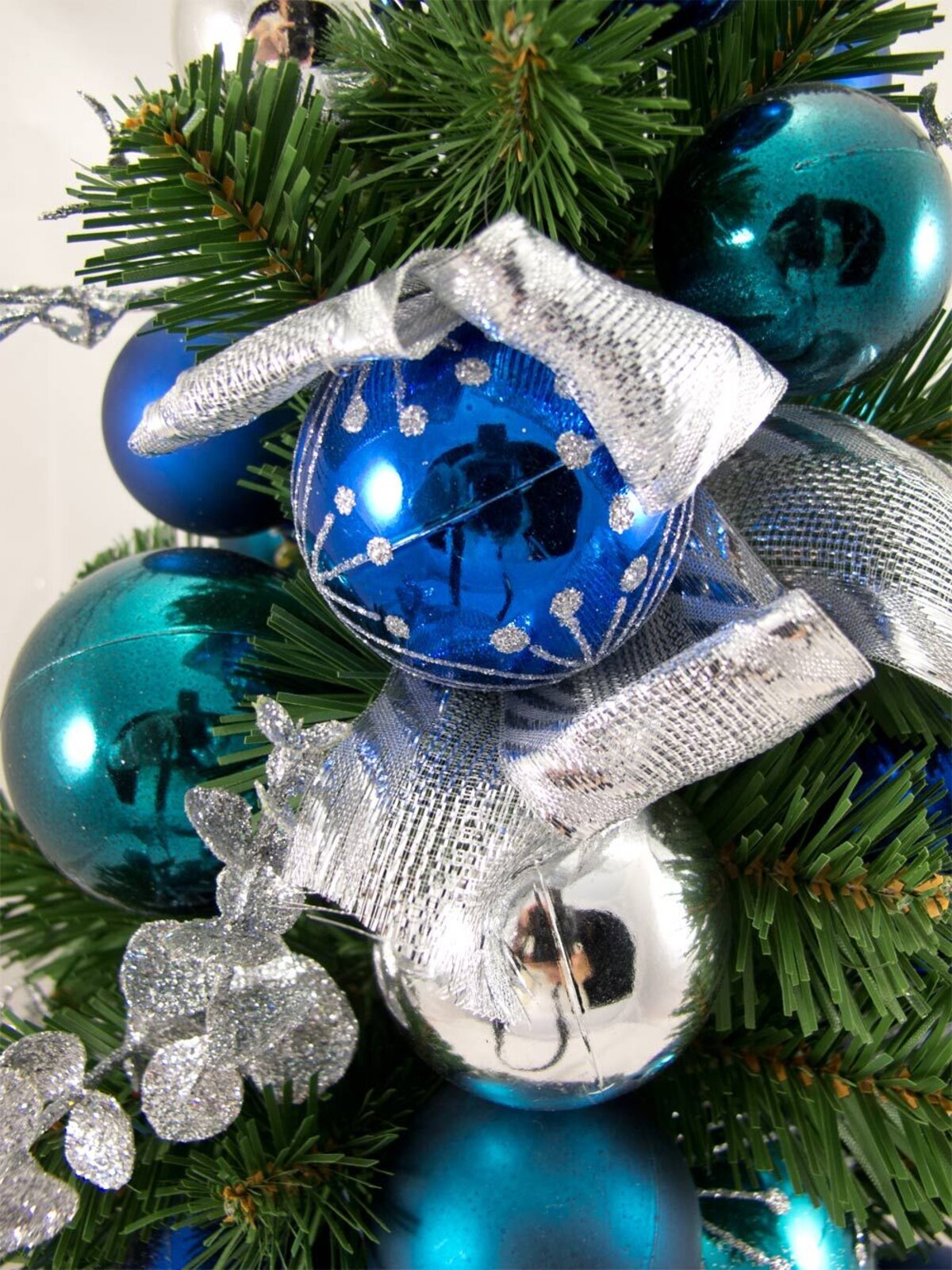 Table Top Trees - Pre-Decorated With Baubles, Twigs & Ribbon - 64cm