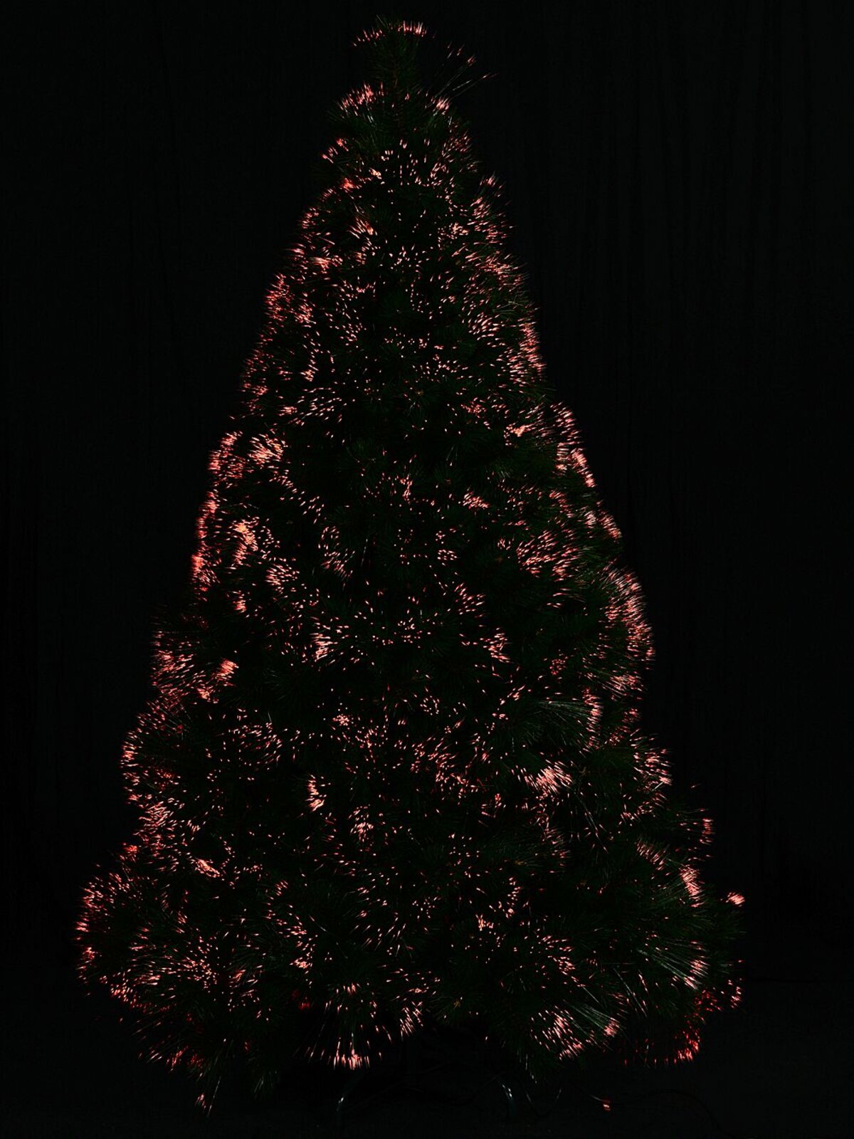 The Majestic Aurora Fibre Optic Christmas Tree With 612 Pine Needle Tips - 1.8m — image 3
