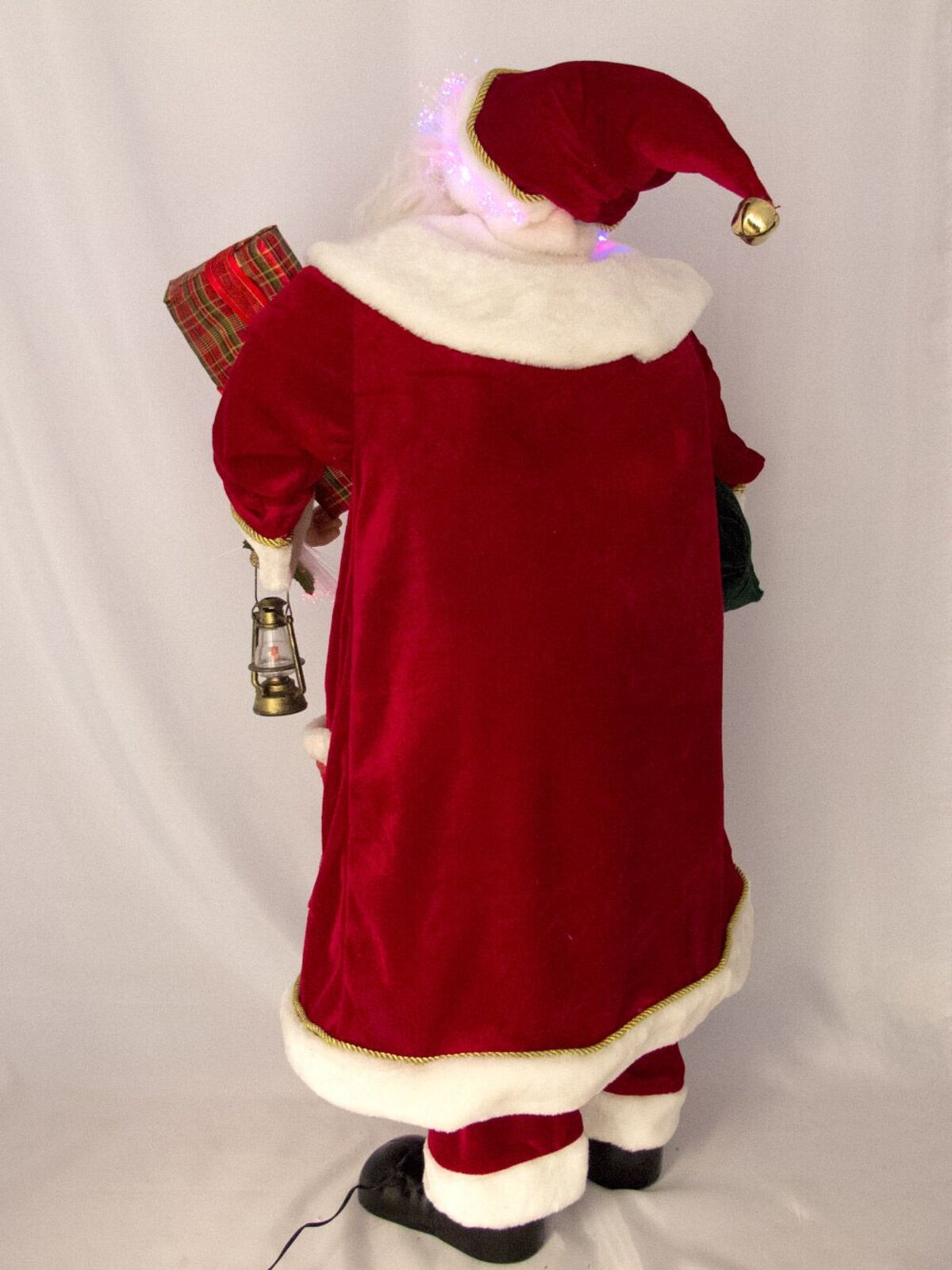 Traditional Santa With Gifts Fibre Optic Animation - 90cm — image 3
