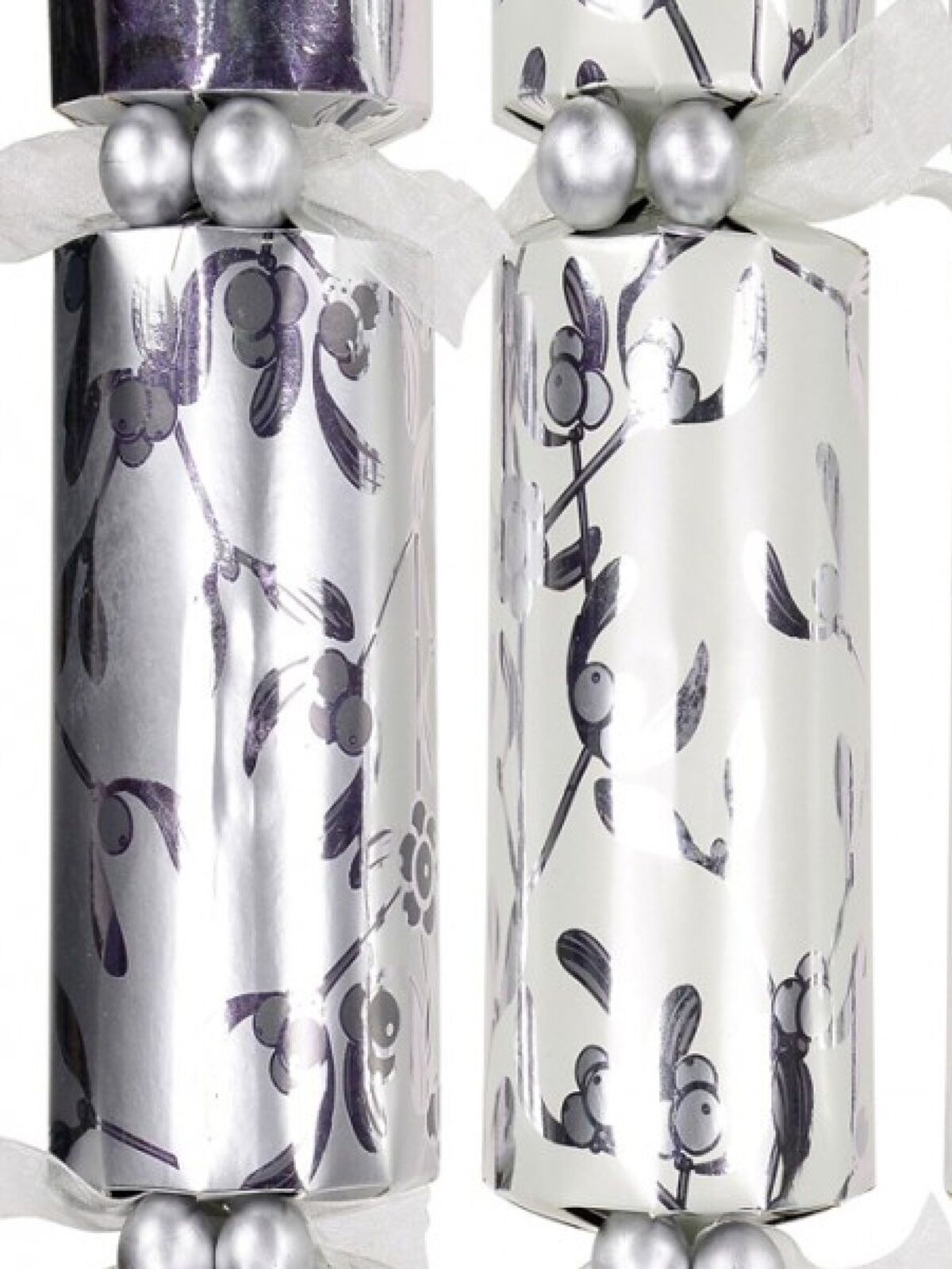 White & Silver With Silver Holly Design Christmas Cracker Bon Bons - 6 x 41cm — image 2