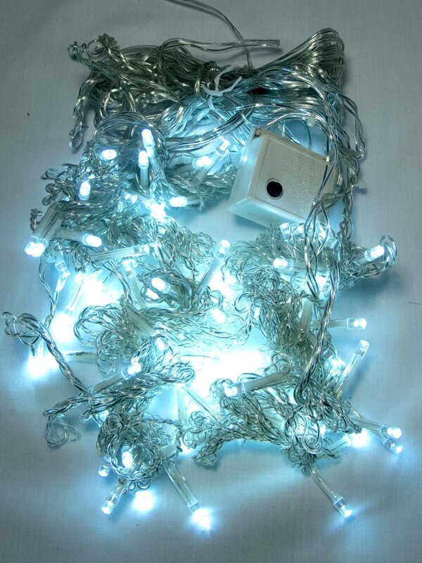120 Cool White Concave Bulb LED Christmas Curtain Light String - 2.2m — image 3